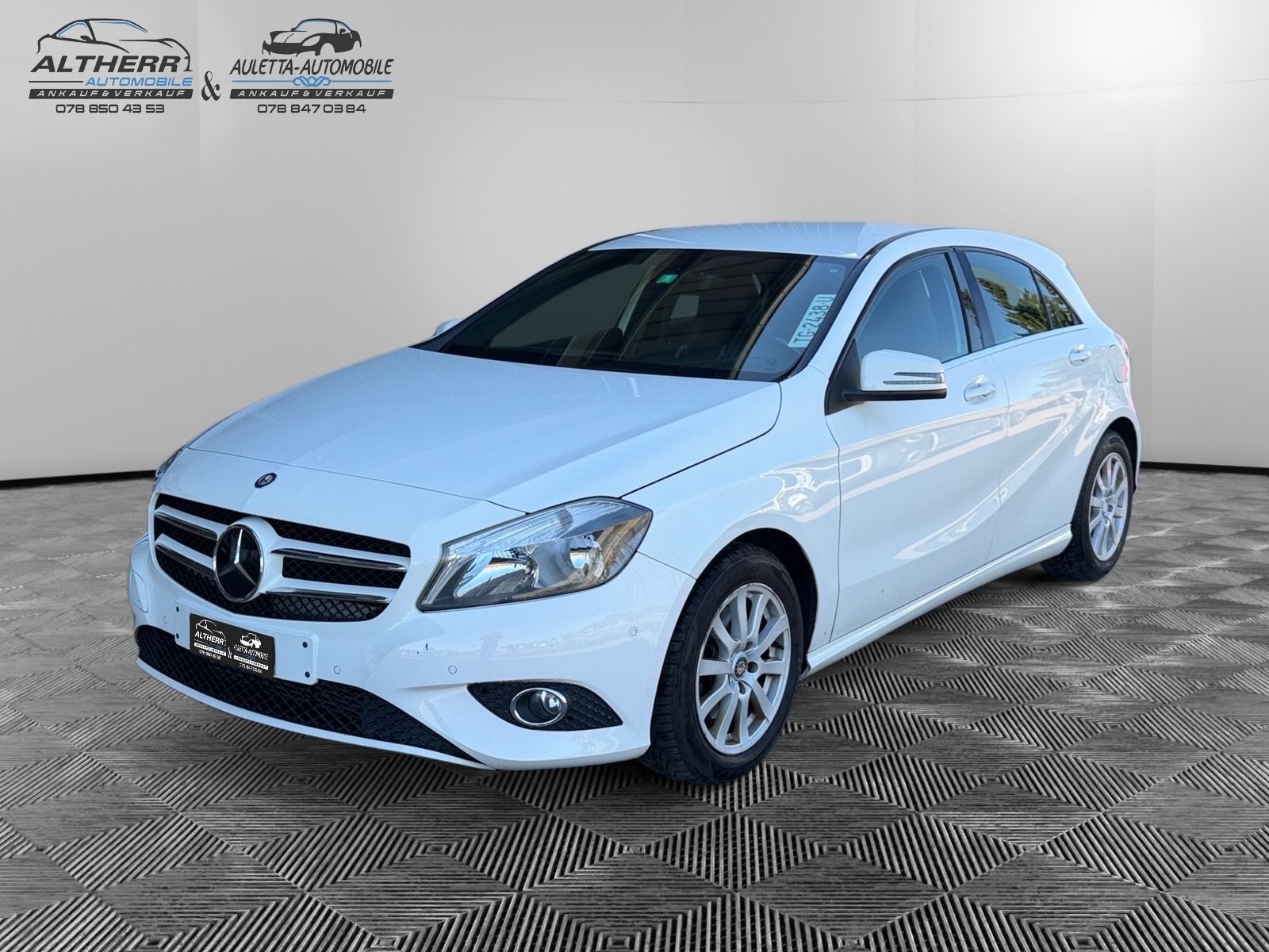 MERCEDES-BENZ A 180 Style-image-1