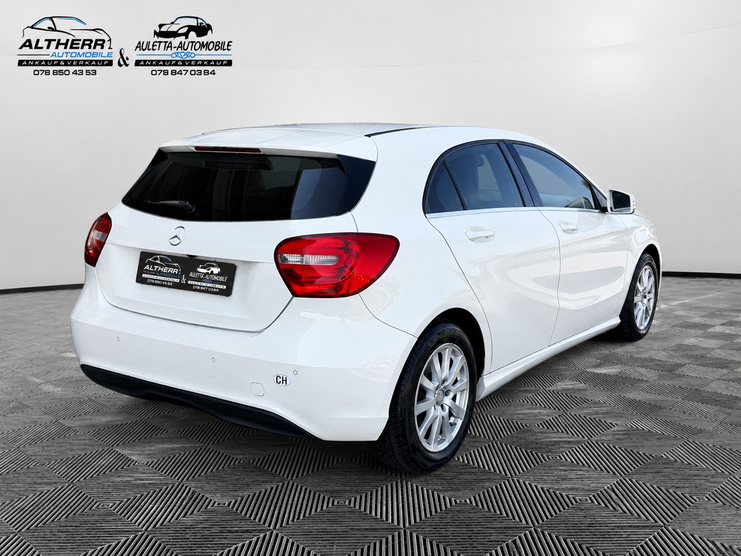 MERCEDES-BENZ A 180 Style-image-5