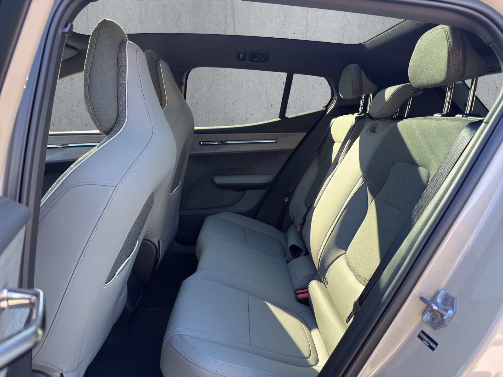 Image VOLVO EX-30 EX30 Cross Country E60 69kWh Twin Performance AWD