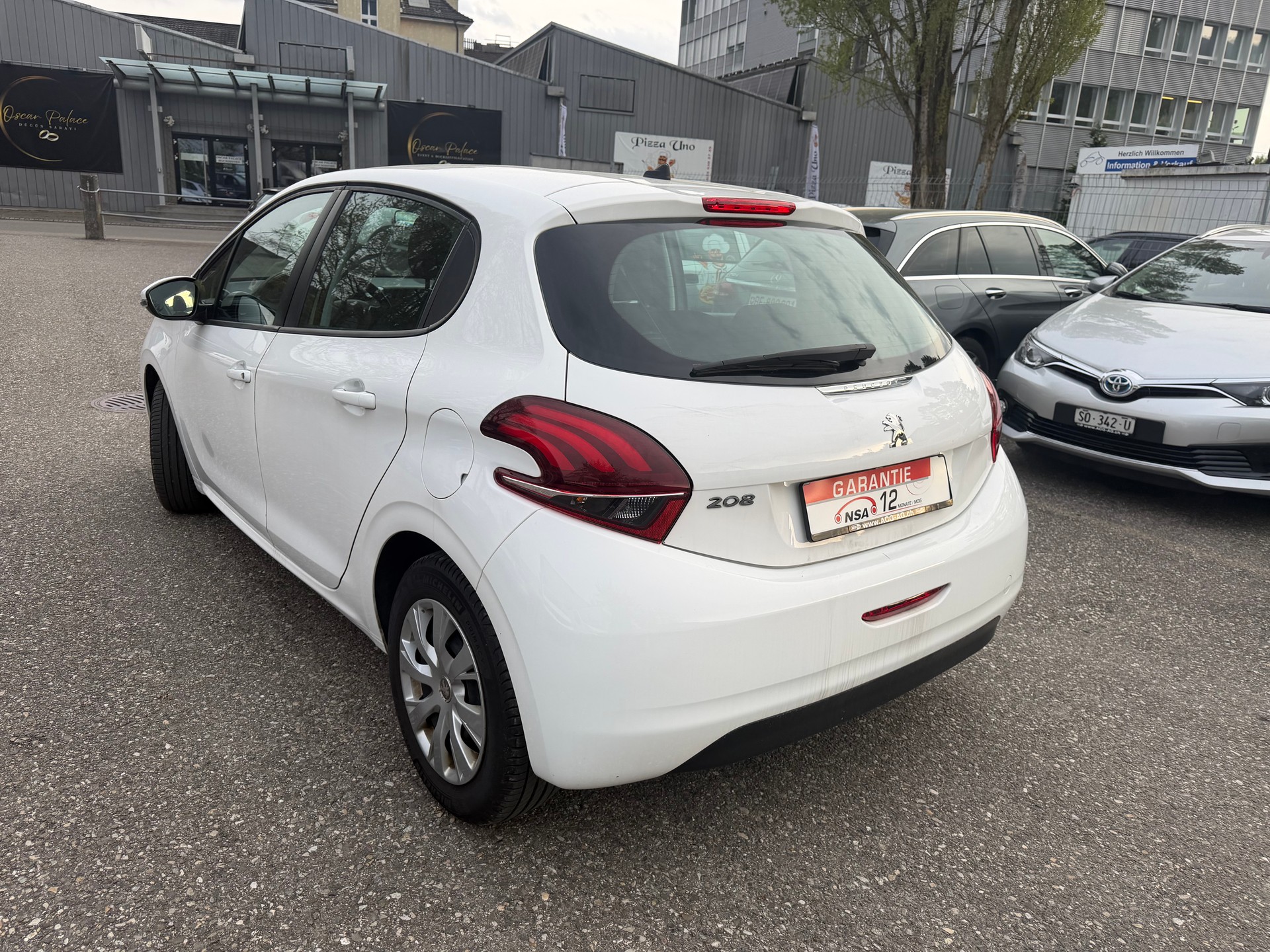 PEUGEOT 208 1.5 BlueHDi Active ** Klimaanlage ** Tempomat ** Frisch Ab MFK-image-10