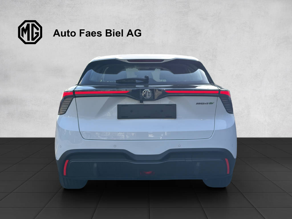 MG MG4 64kWh Premium Facelift-image-4