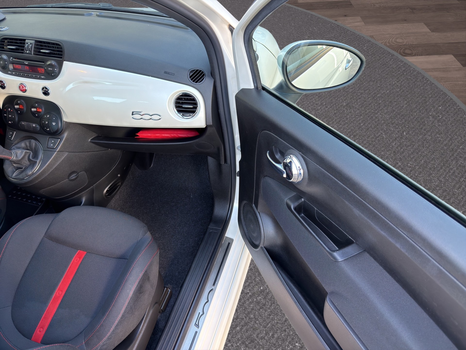 FIAT 500 1.4 16V Turbo Abarth 695 SS-image-20