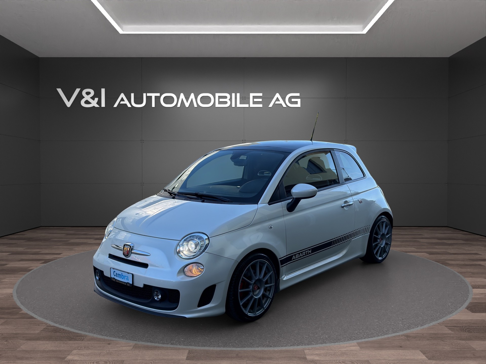 FIAT 500 1.4 16V Turbo Abarth 695 SS-image-0