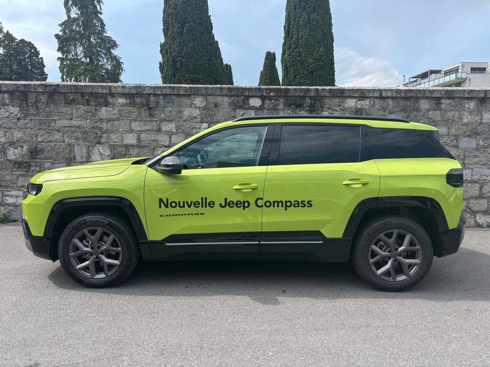 JEEP Compass 1.2 T e-Hybrid First Edition-image-0