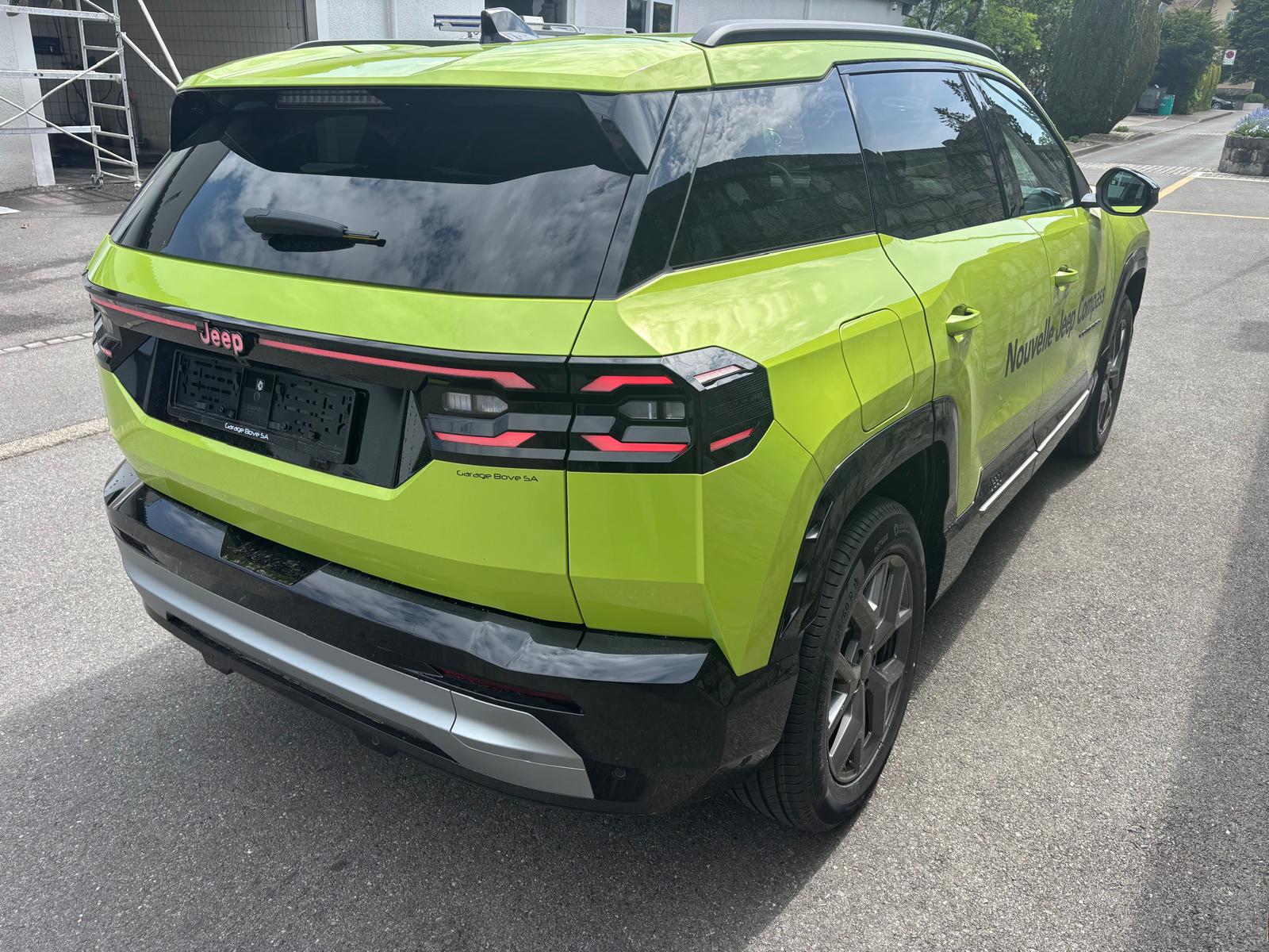 JEEP Compass 1.2 T e-Hybrid First Edition-image-2