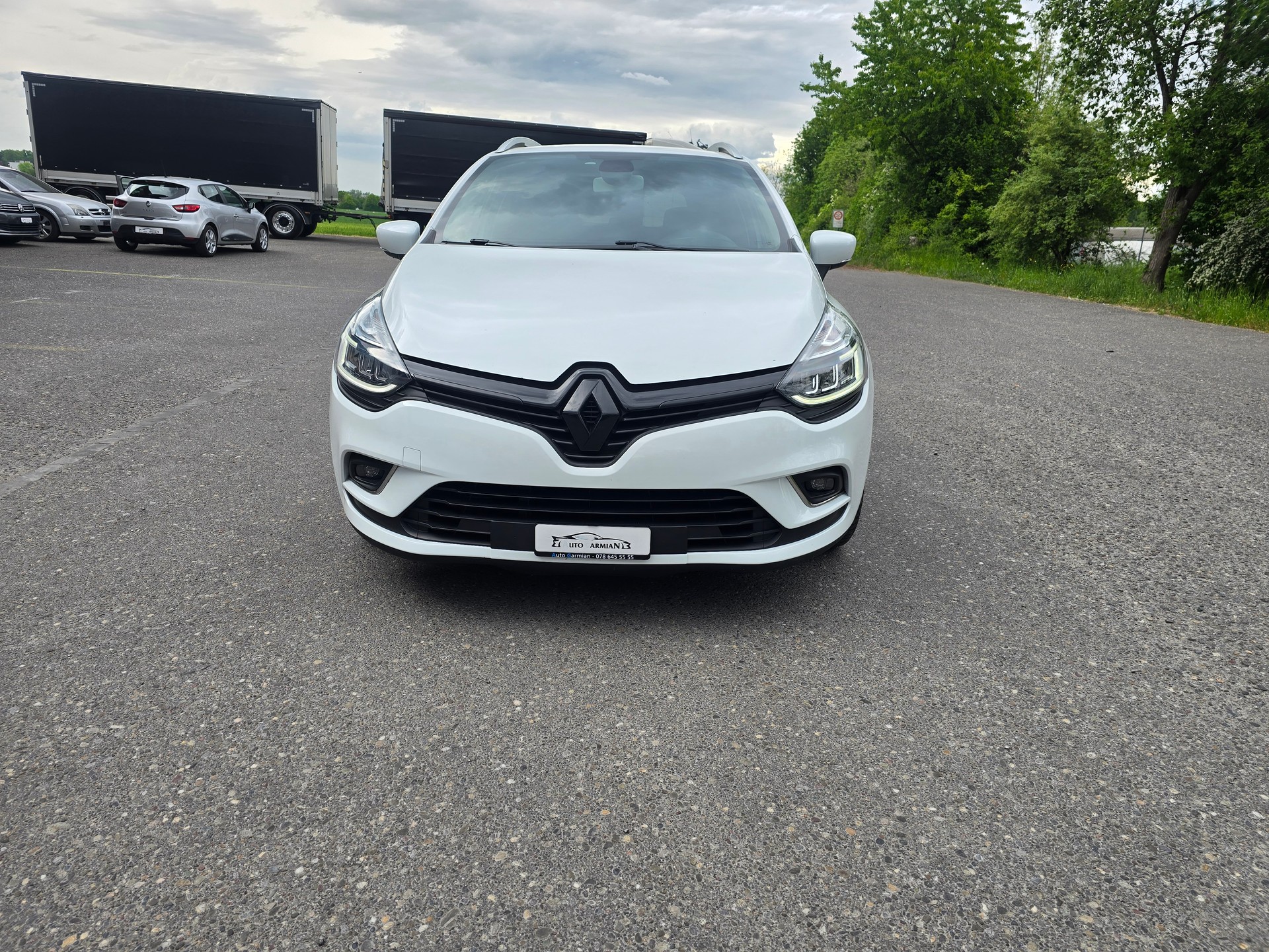 RENAULT Clio Grandtour 1.5 dCi Intens EDC-image-0