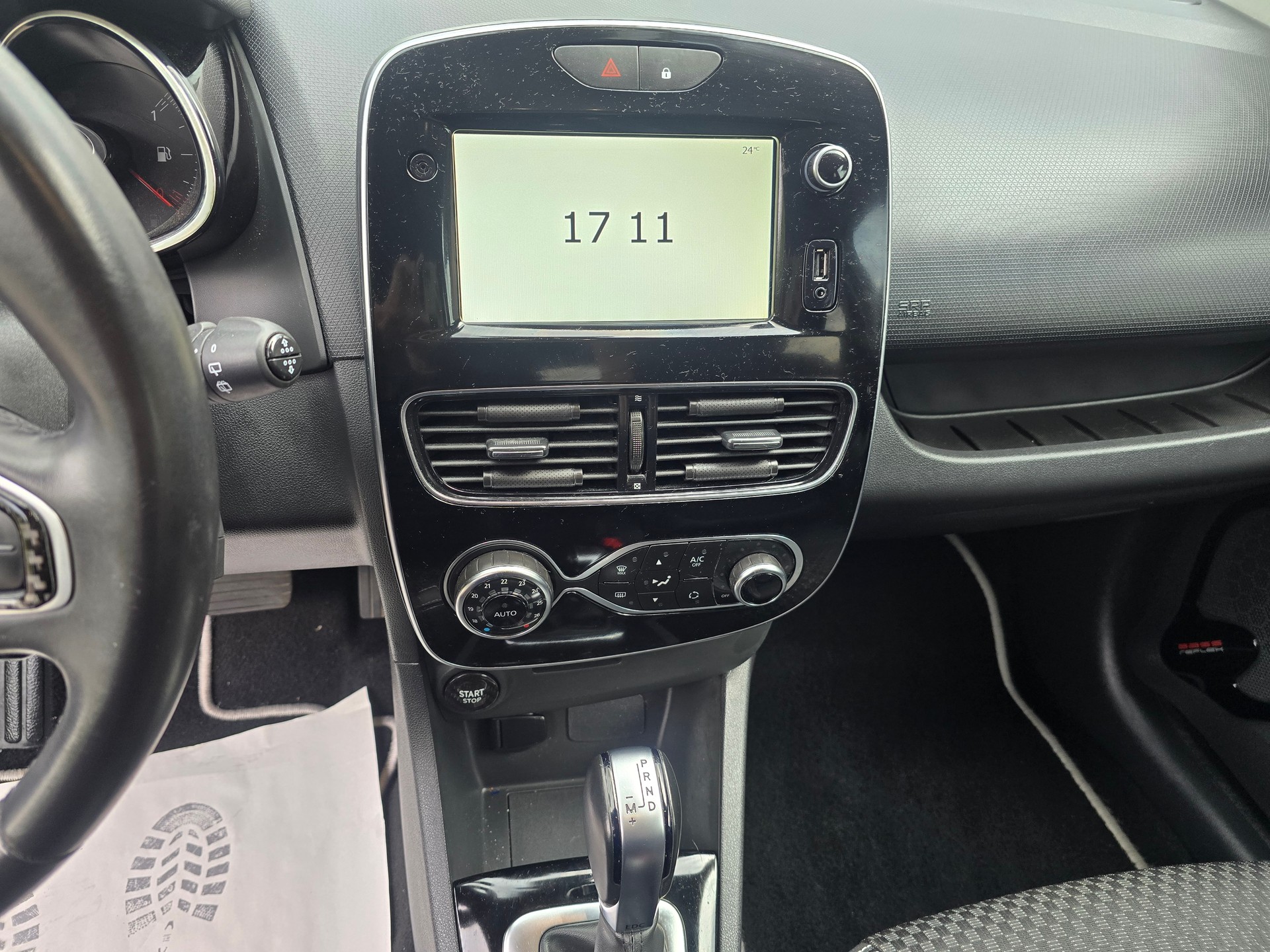RENAULT Clio Grandtour 1.5 dCi Intens EDC-image-16