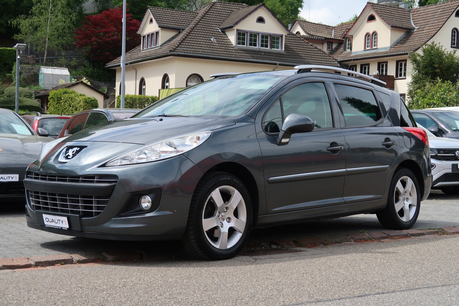 PEUGEOT 207 SW 1.6 16V Allure-image-0