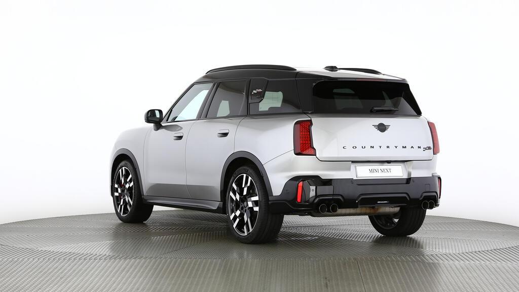 MINI John Cooper Works Countryman ALL4-image-3