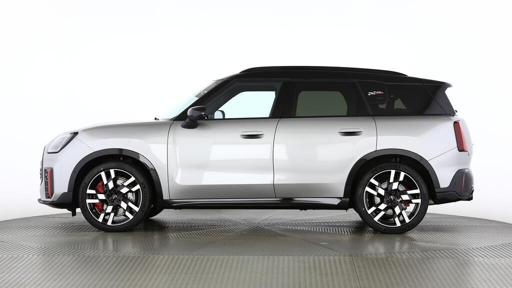 MINI John Cooper Works Countryman ALL4-image-2
