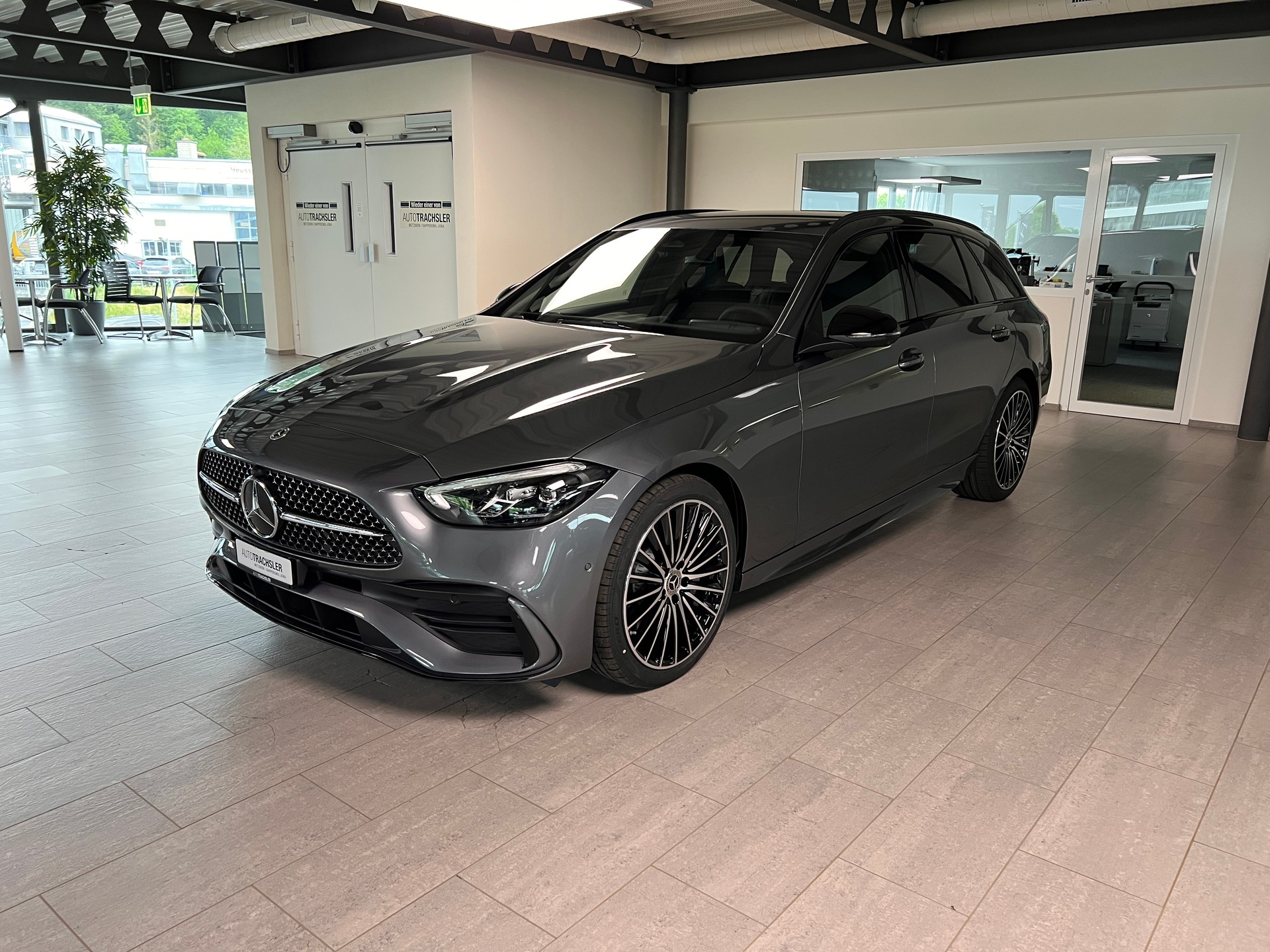 MERCEDES-BENZ C 220 d T 4 Matic Swiss Star-image-3