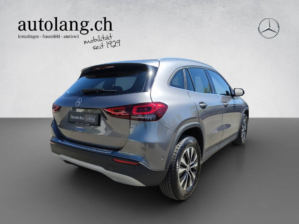 MERCEDES-BENZ GLA 200 Style 4Matic-image-3