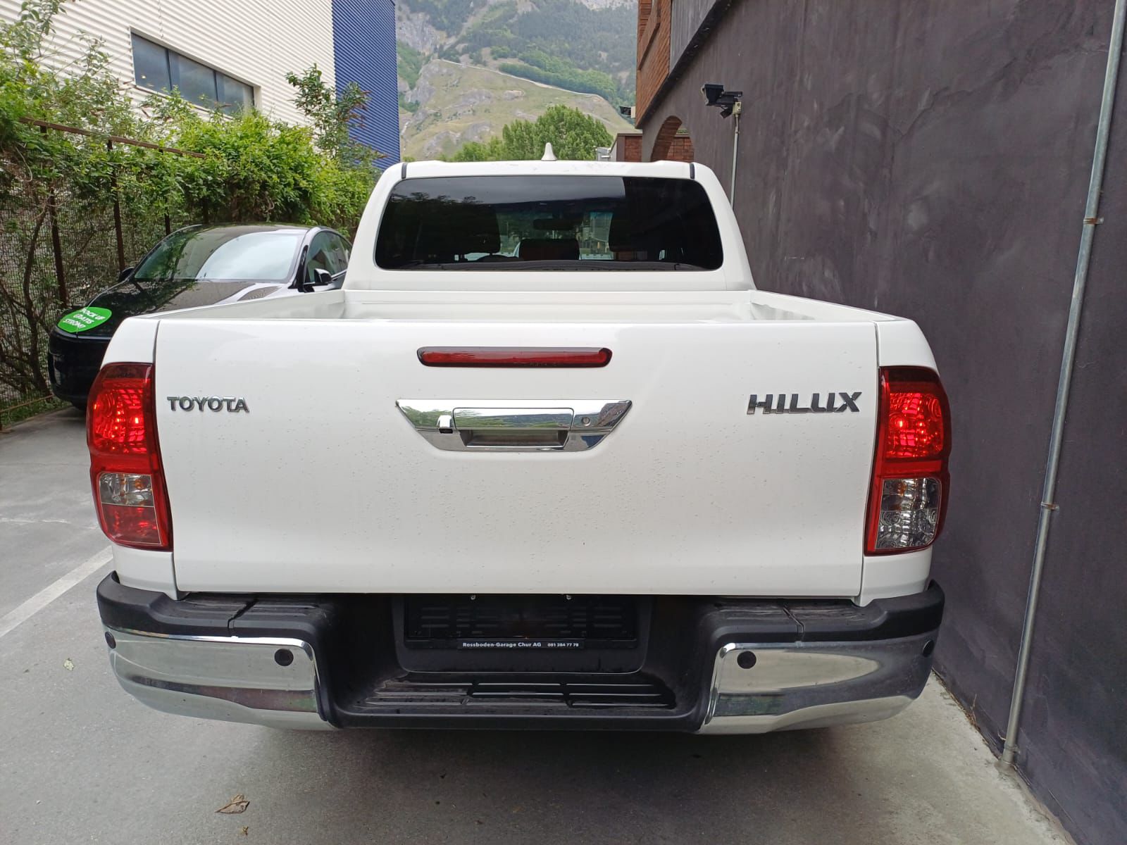 TOYOTA Hilux 2.8d MHEV Style Double Cab 4x4-image-5