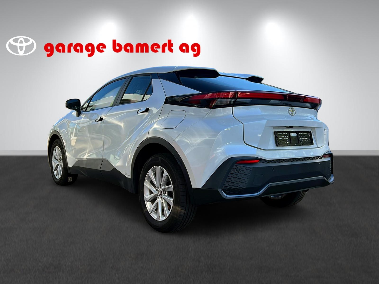 TOYOTA C-HR 1.8 HEV Comfort-showroom-element-3