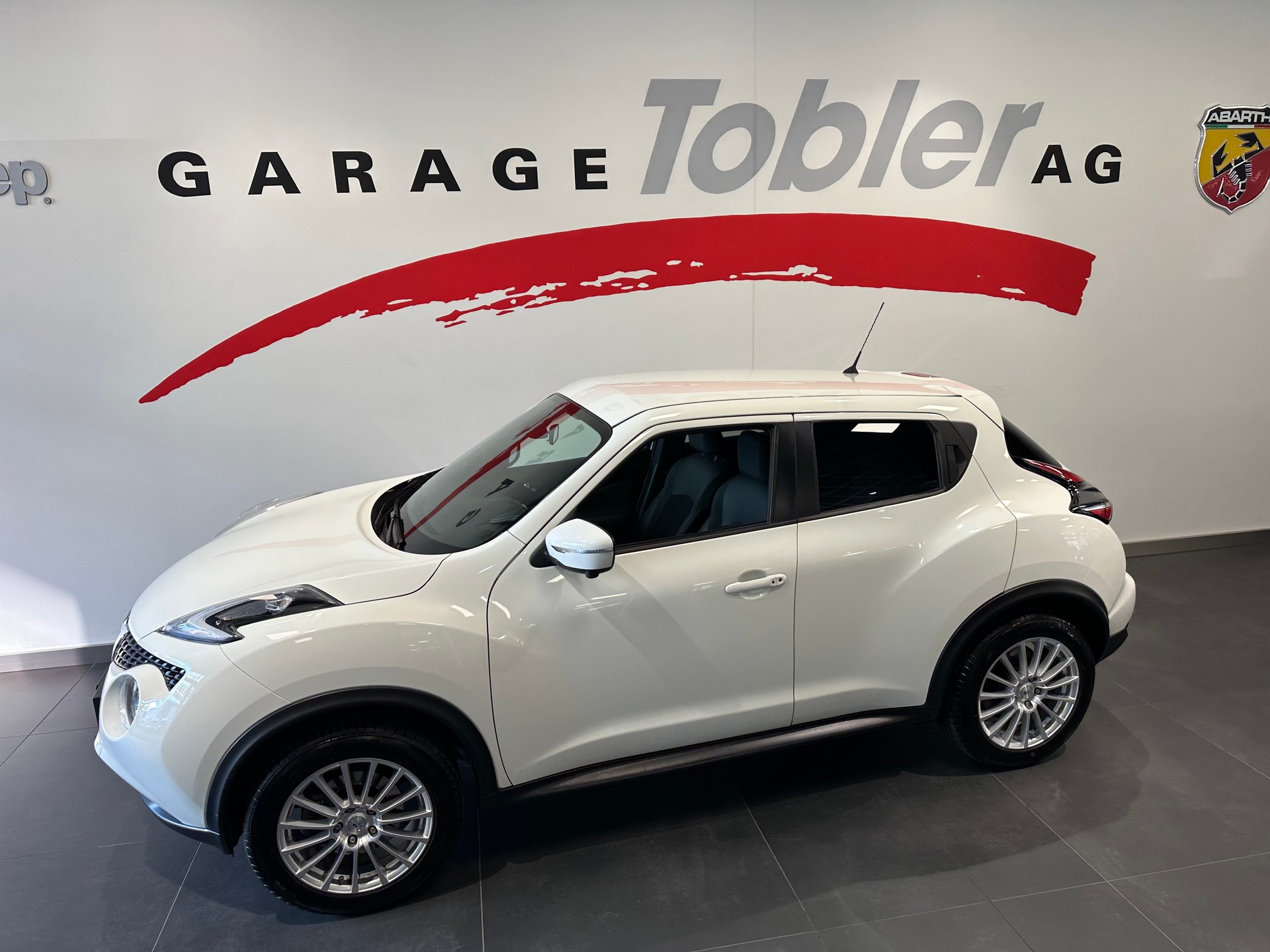 NISSAN Juke 1.6 DIG-T N-Connecta 4x4 Xtronic M-CVT-image-18