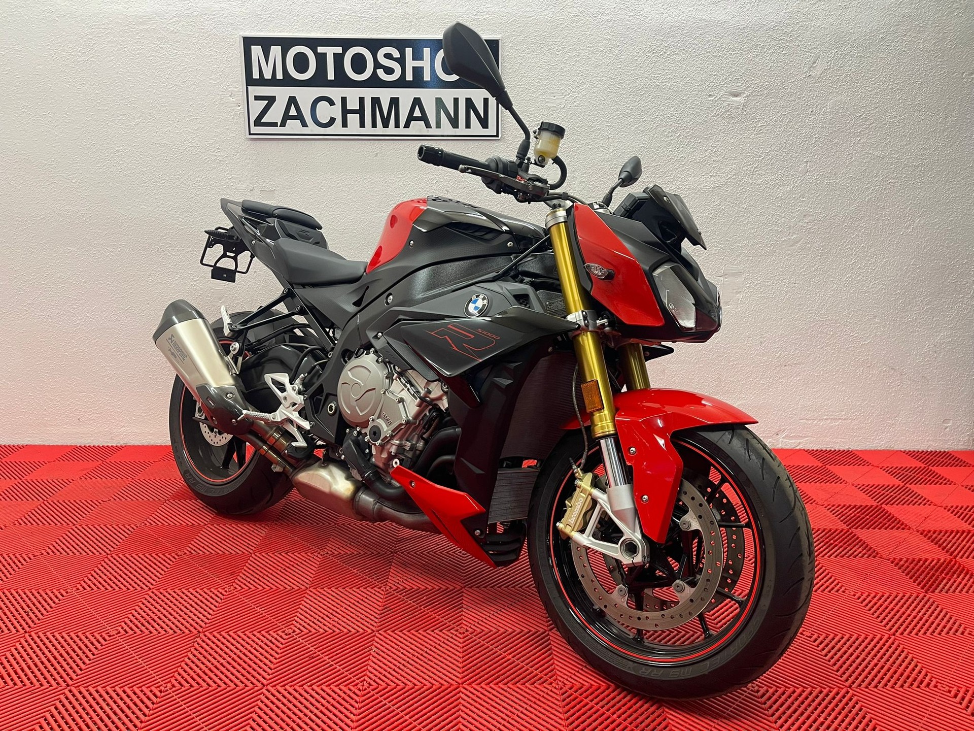 BMW S 1000 R ABS-showroom-element-1