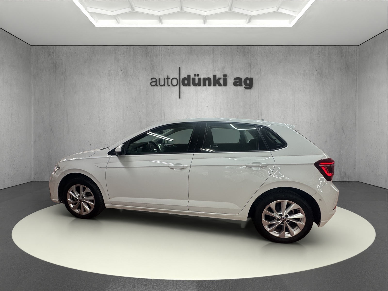 VW Polo 1.0 TSI Style DSG-showroom-element-1