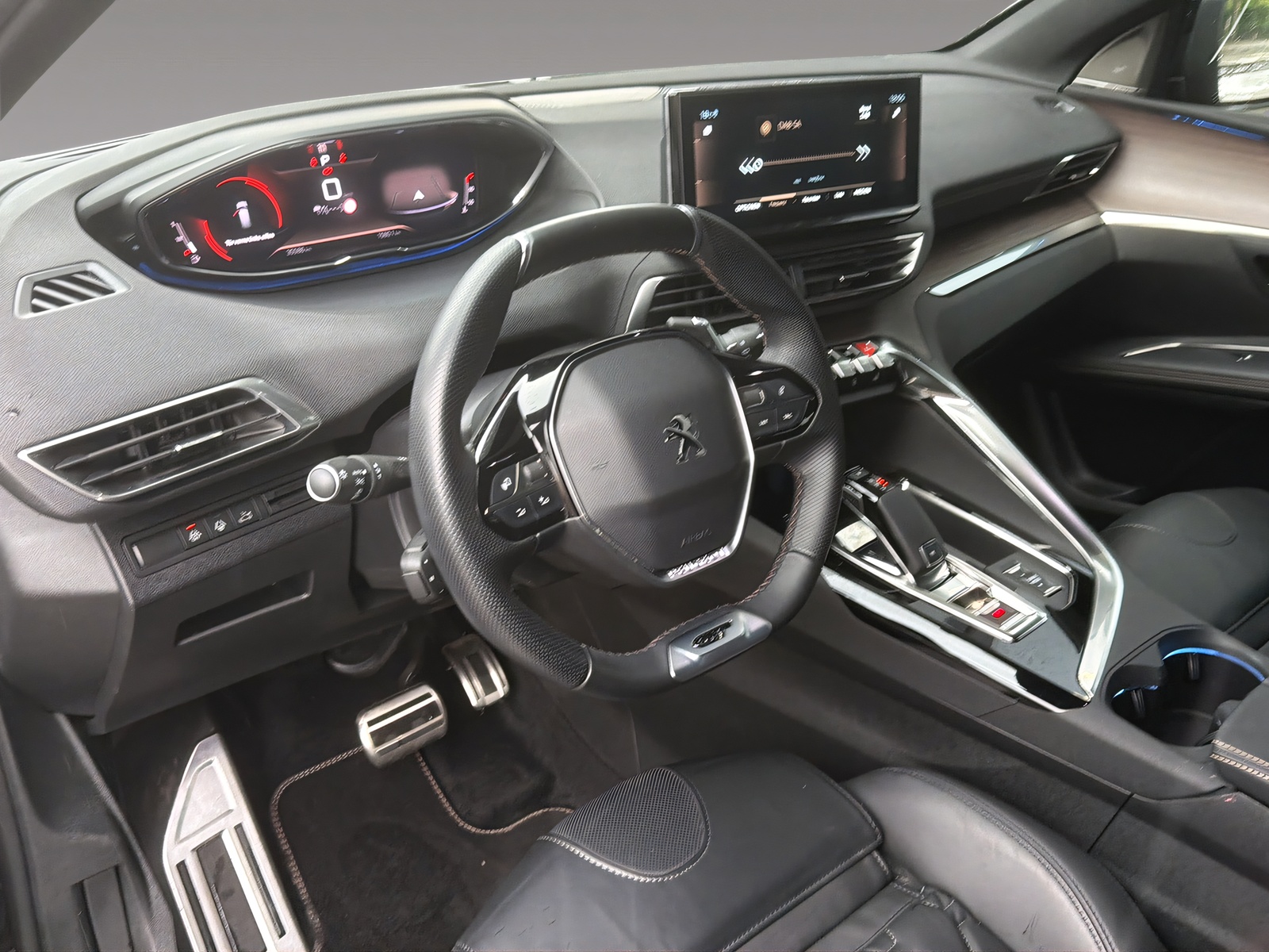 PEUGEOT 5008 1.6 PureTech GT Pack-image-7