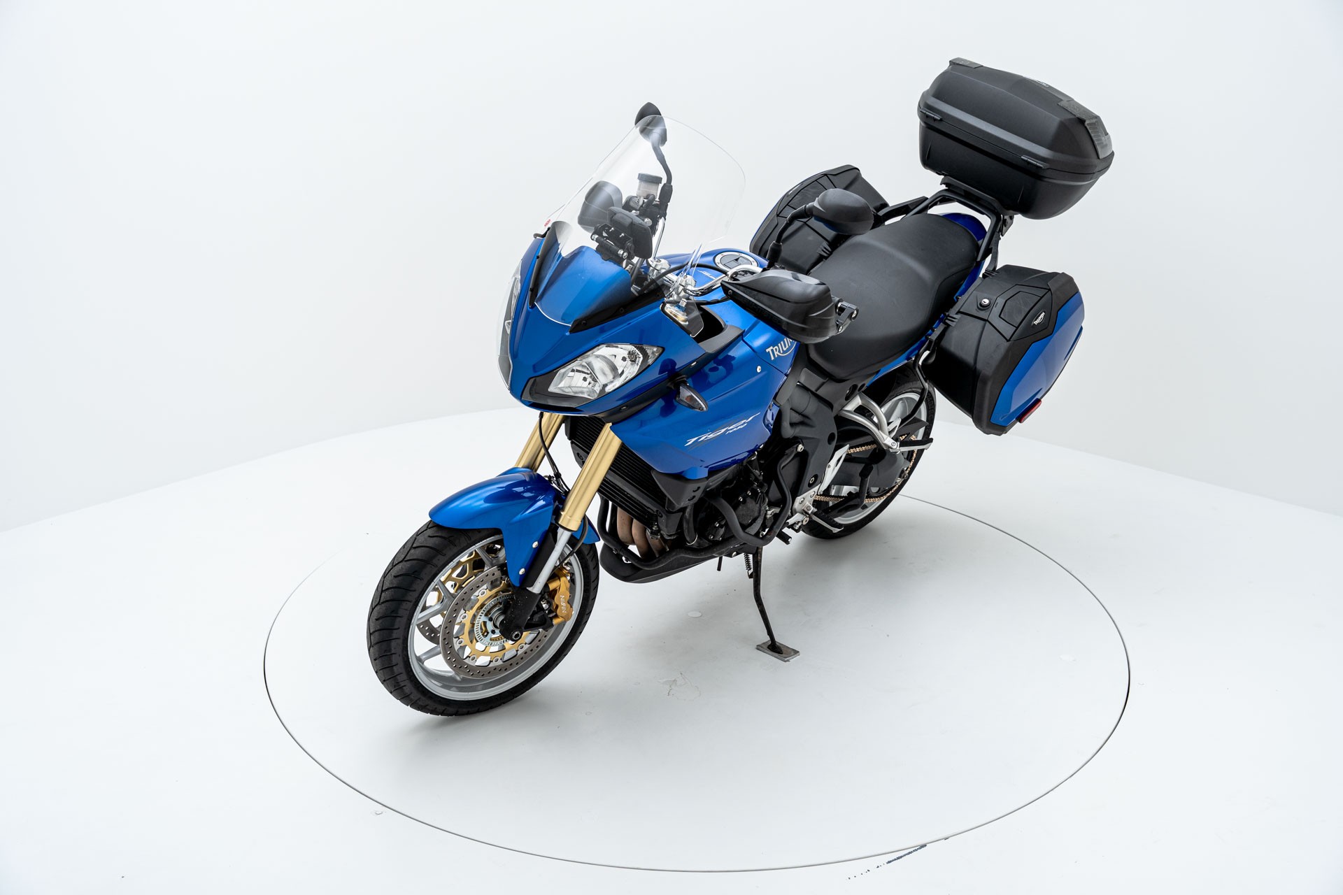 TRIUMPH Tiger 1050 ABS-showroom-element-2