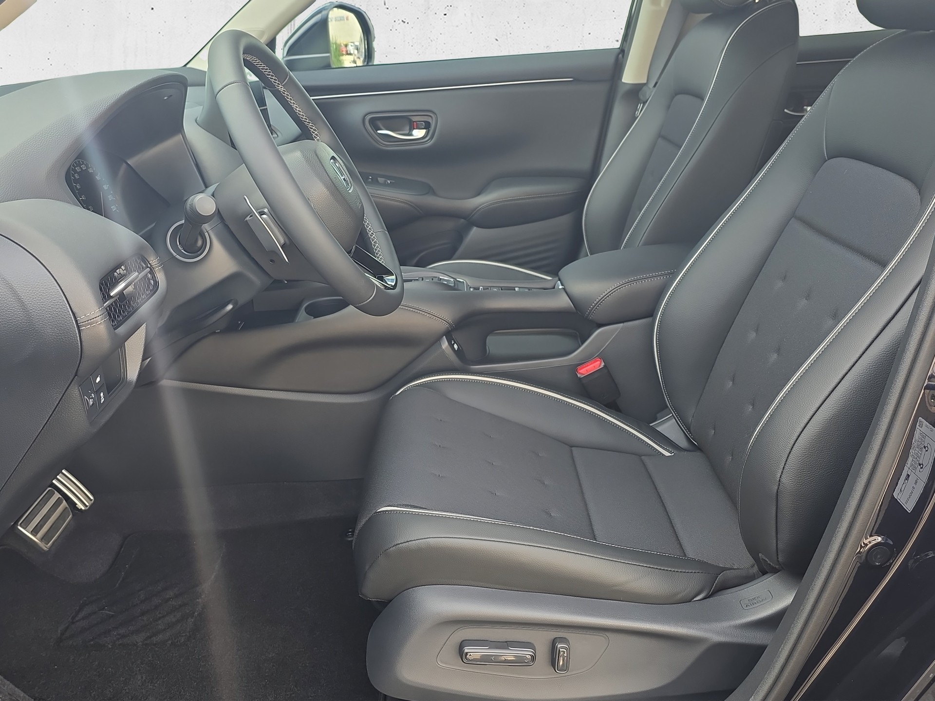 HONDA ZR-V 2.0 i-MMD Sport-image-8
