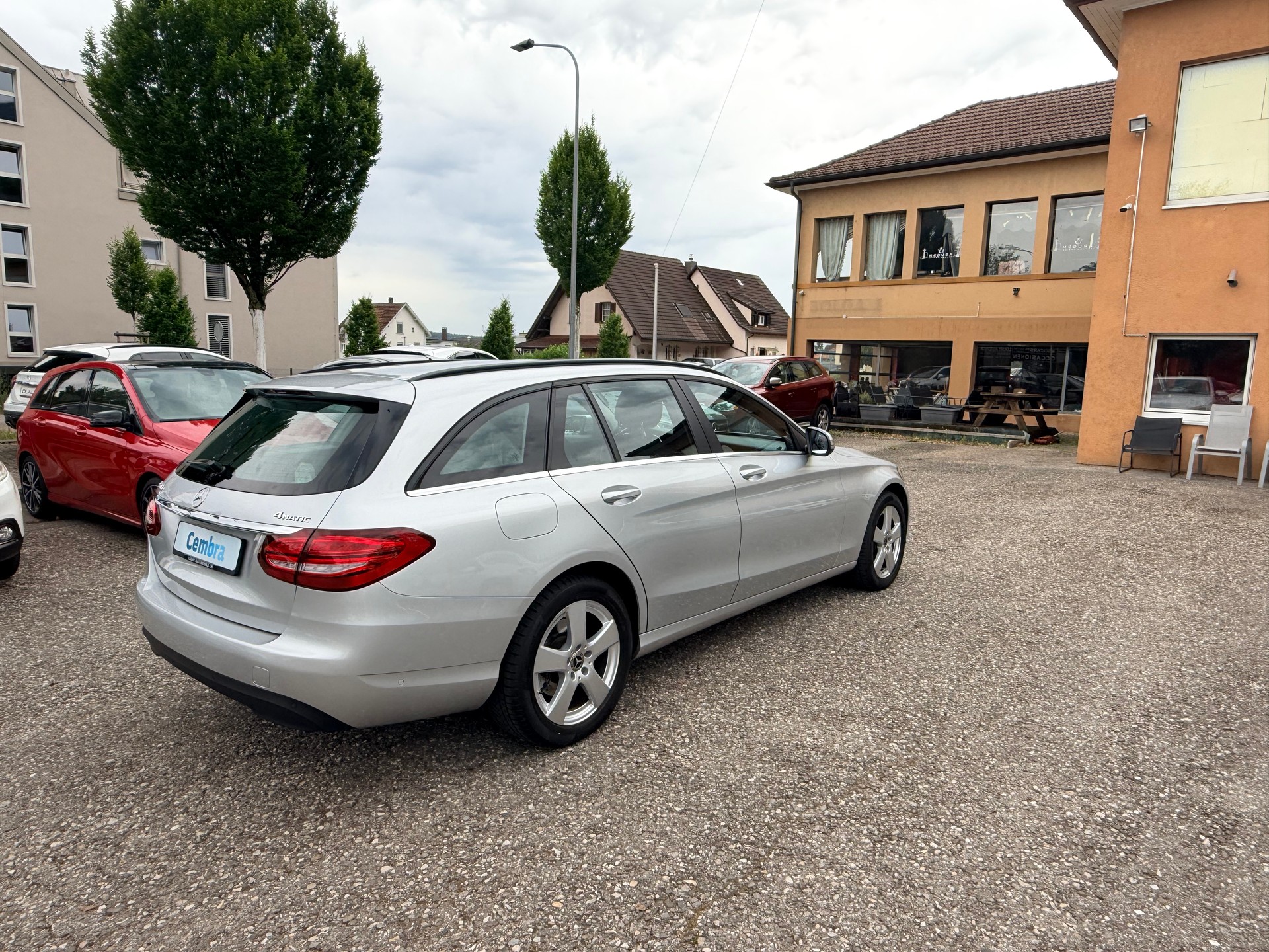 MERCEDES-BENZ C 250 d Swiss Star Avantgarde 4Matic 9G-Tronic-image-5