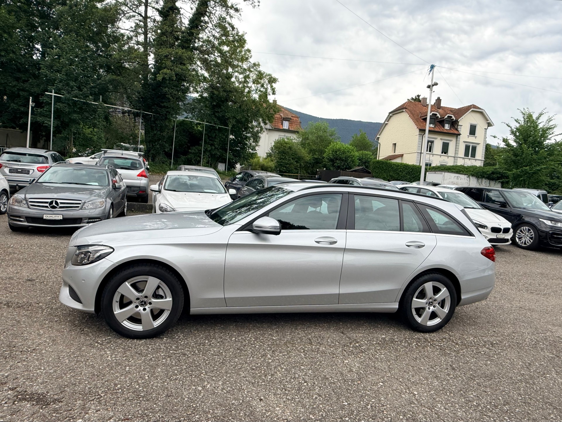MERCEDES-BENZ C 250 d Swiss Star Avantgarde 4Matic 9G-Tronic-image-8