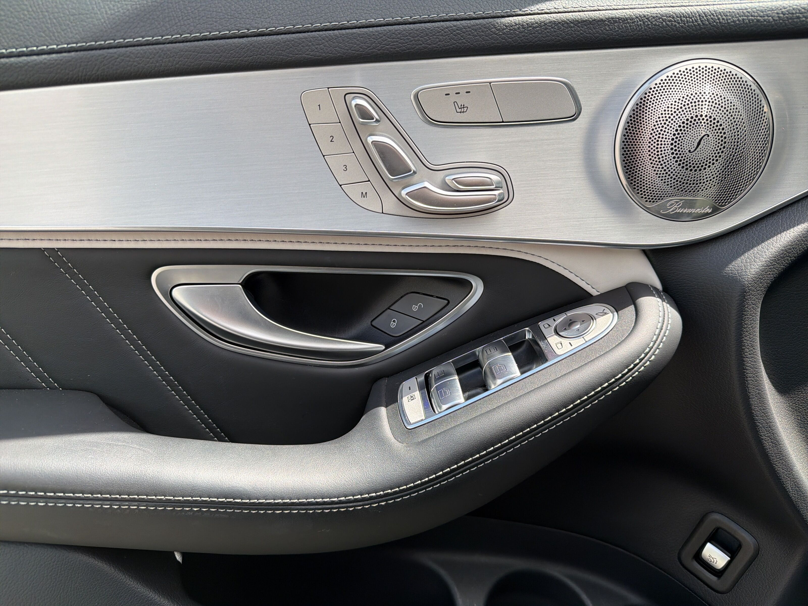MERCEDES-BENZ GLC 63 S AMG 4Matic-image-11