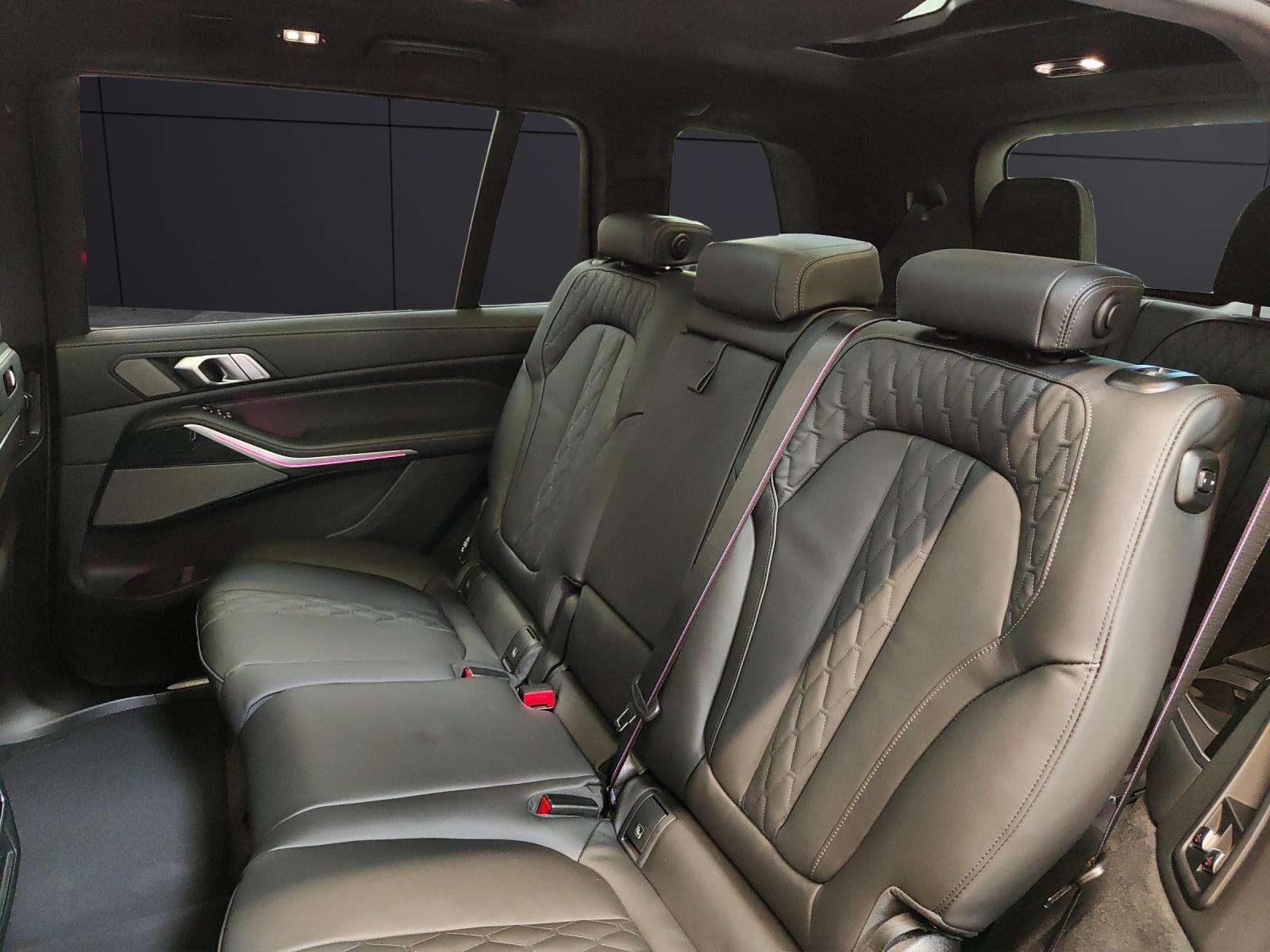 BMW X7 40d xDrive SAG-image-17