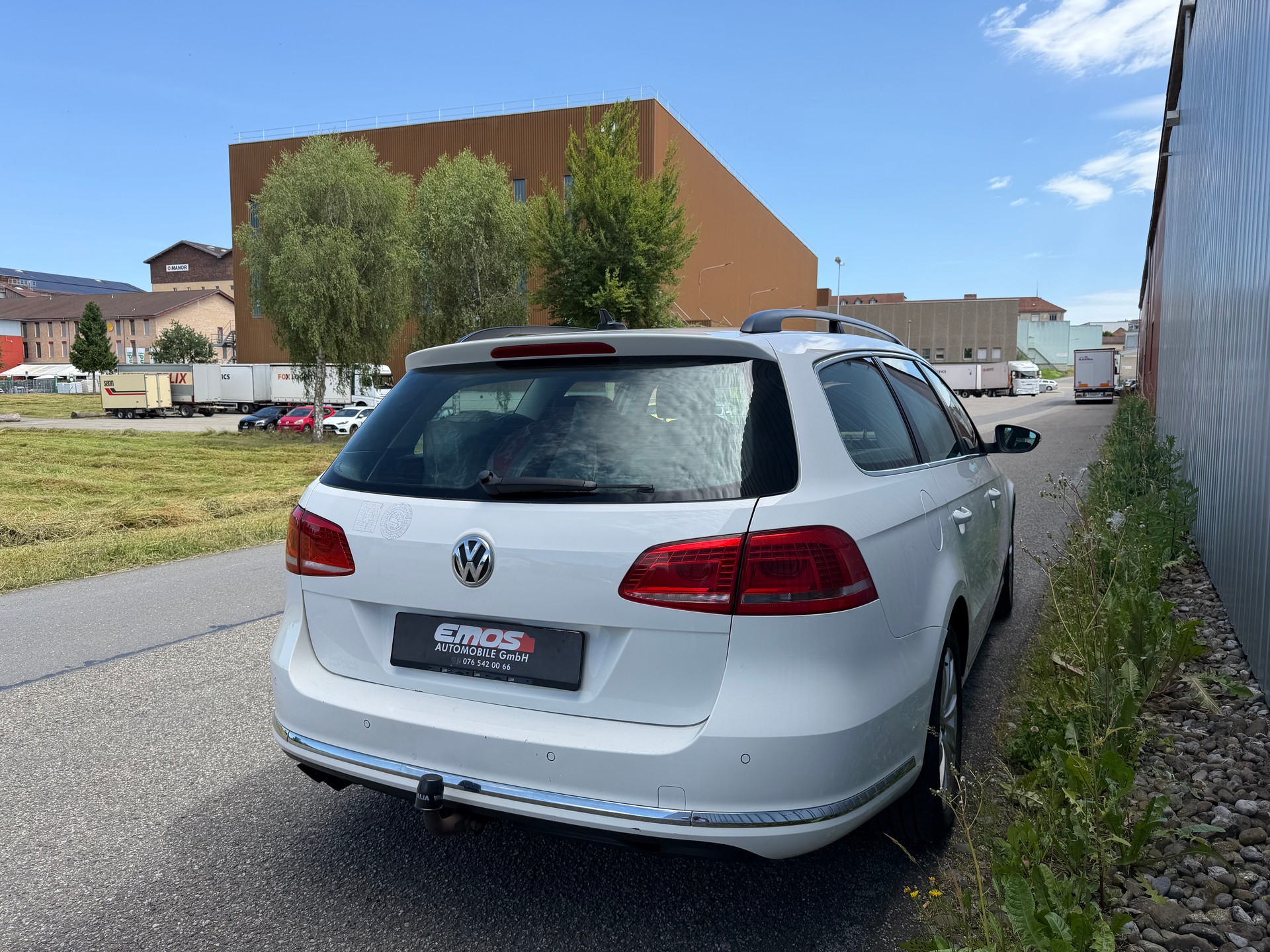 VW Passat Variant 2.0 TDI BMT Highline DSG-image-5