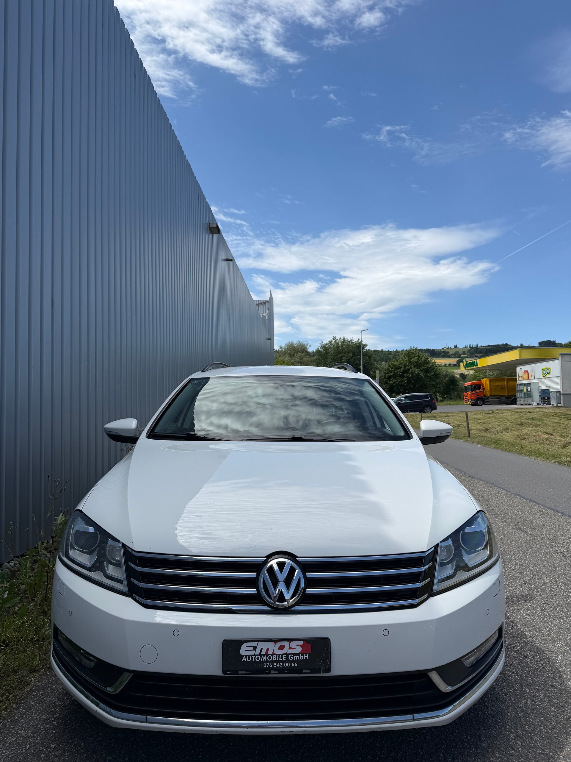 VW Passat Variant 2.0 TDI BMT Highline DSG-image-1