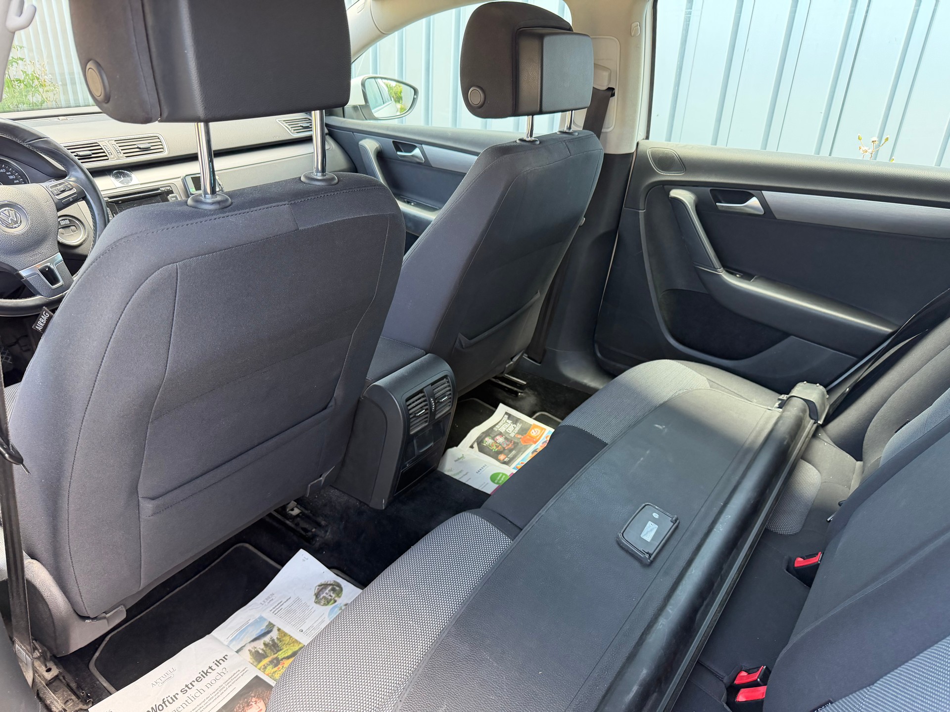 VW Passat Variant 2.0 TDI BMT Highline DSG-image-10
