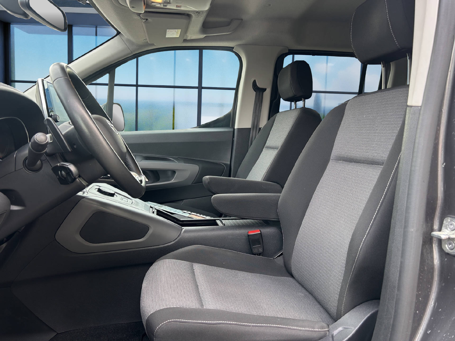 TOYOTA Proace City Verso 1.5 Trend Long Automatik-image-8
