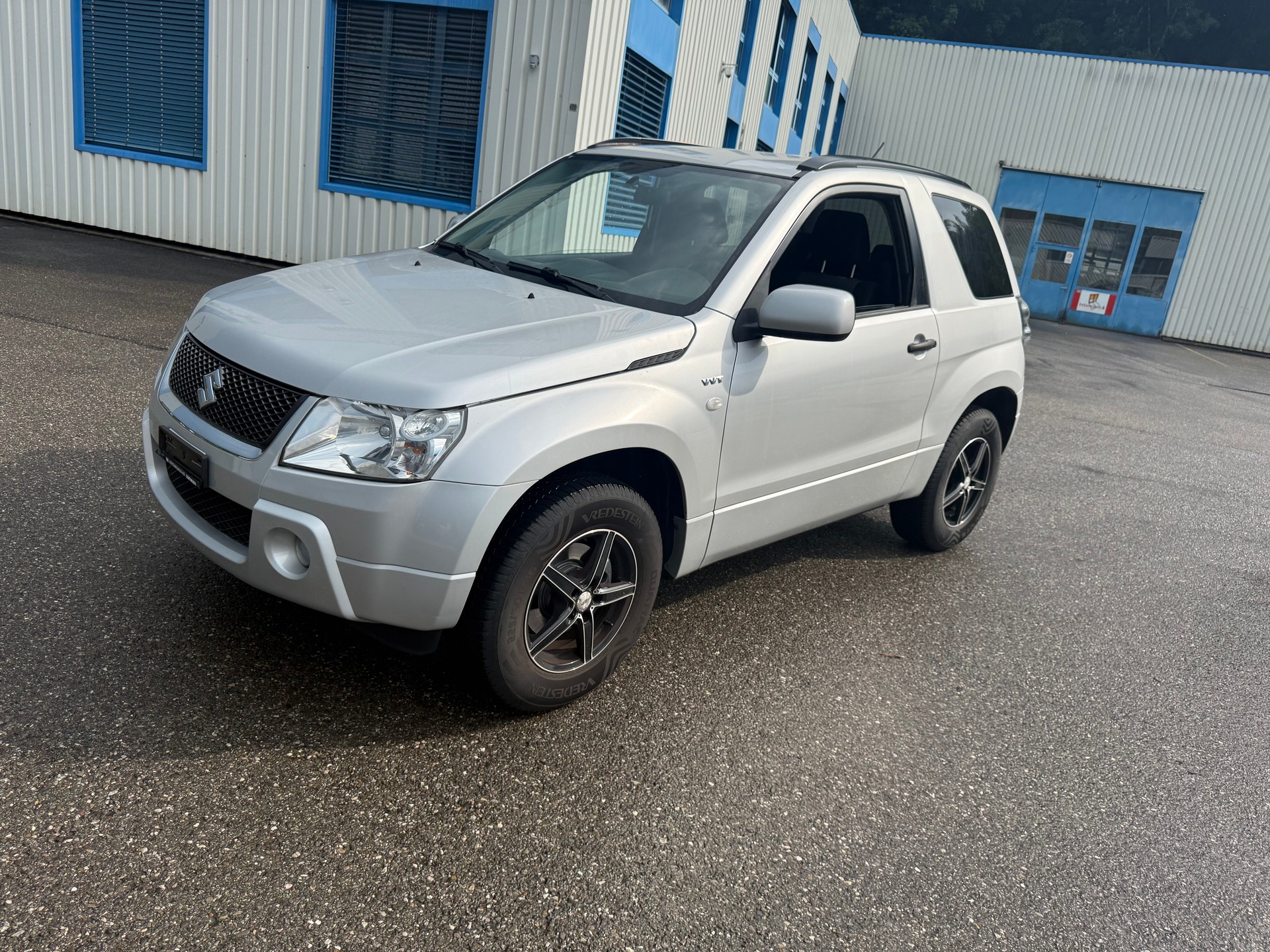 SUZUKI Grand Vitara 1.6 16V GL-image-0