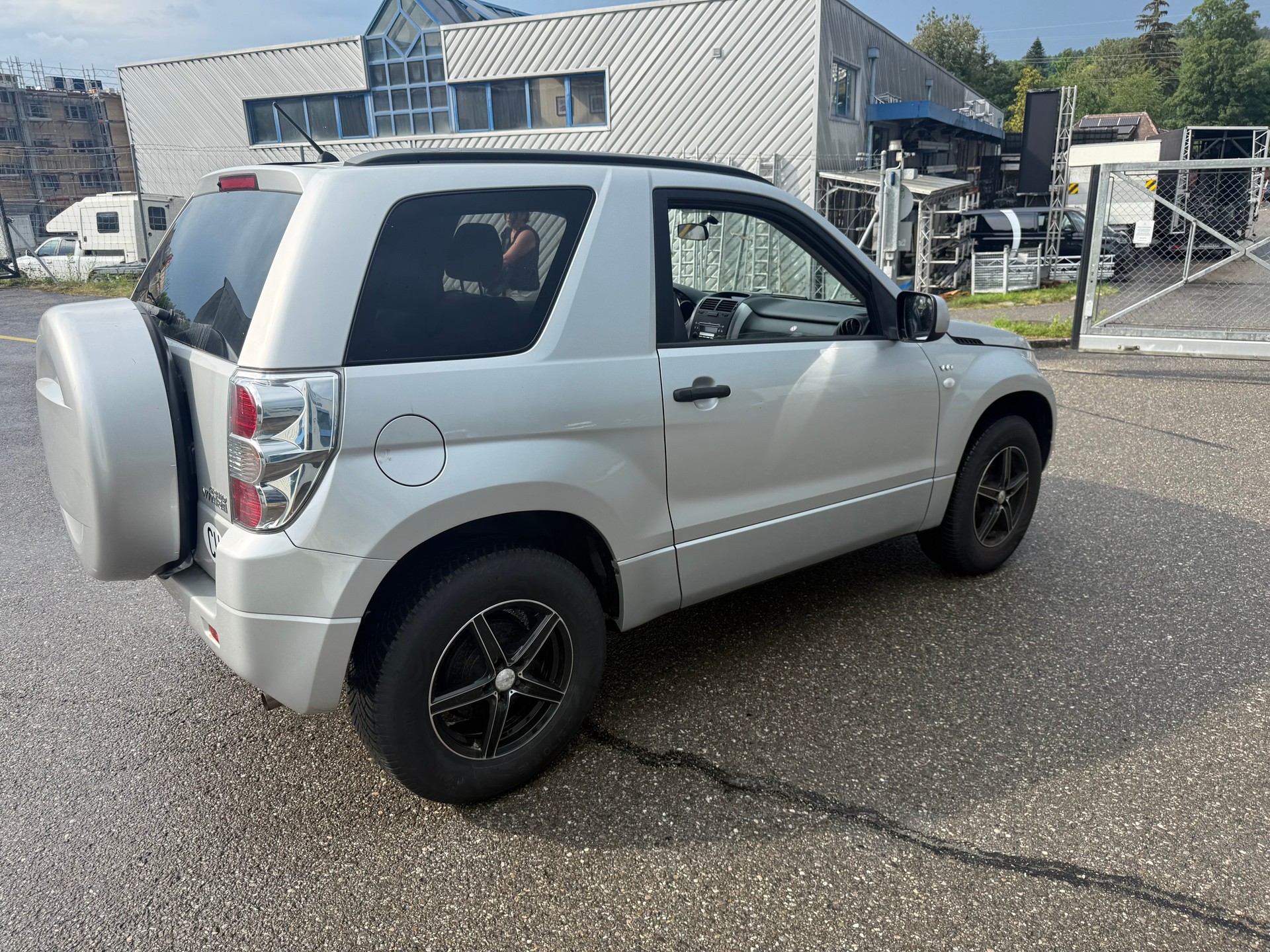 SUZUKI Grand Vitara 1.6 16V GL-image-3