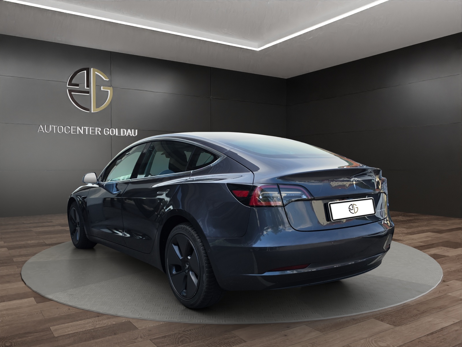 TESLA Model 3 Long Range Dual Motor AWD-image-2