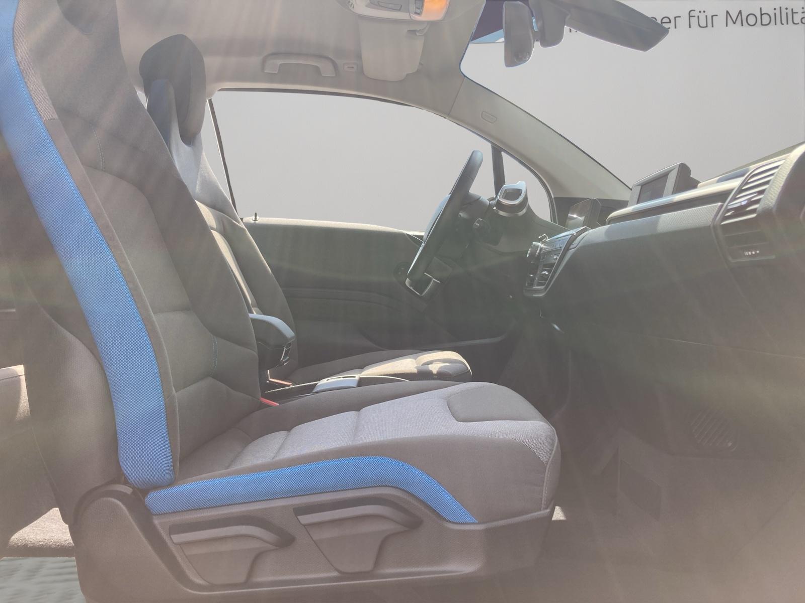 BMW i3 120 Ah-image-10