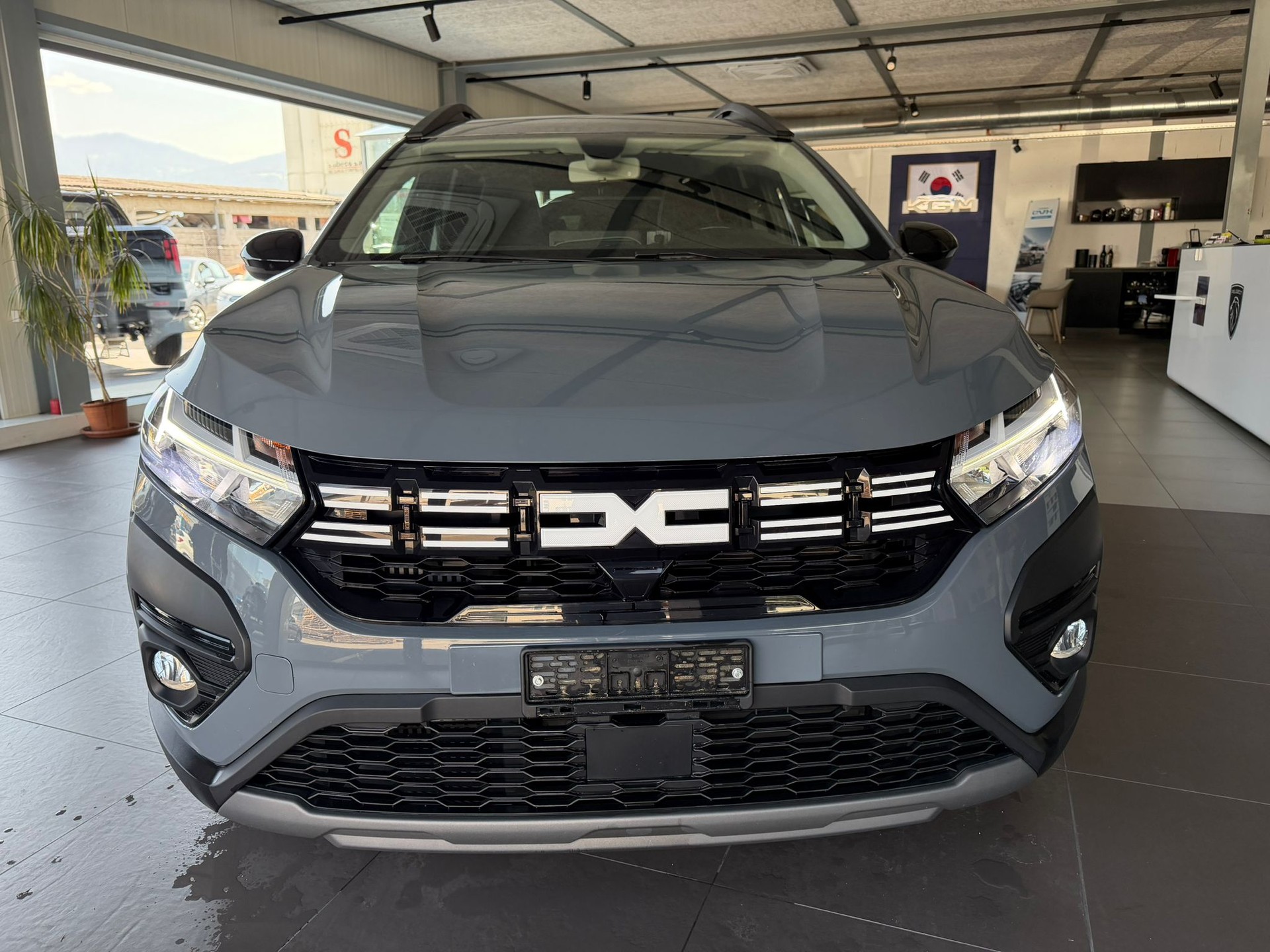 DACIA Jogger TCe 110 Extreme ** Visite sur rendez-vous**-image-5