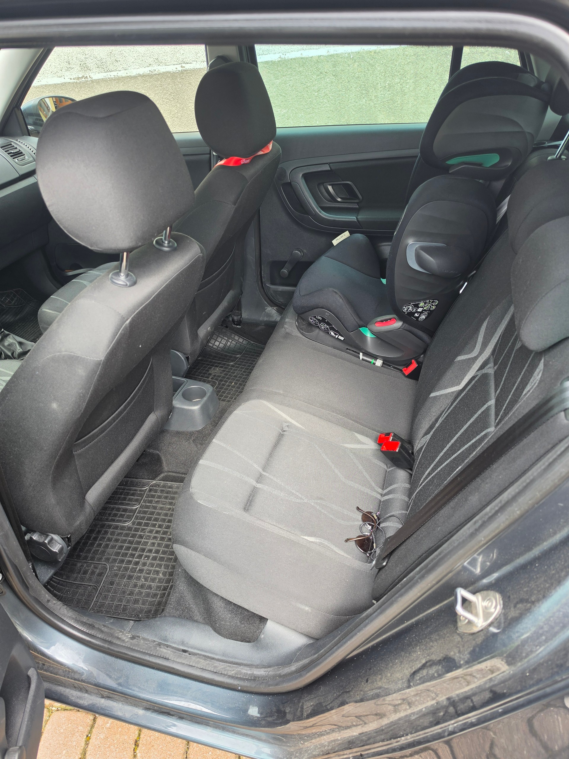 SKODA 1.6 TDI Ambition Plus-image-5