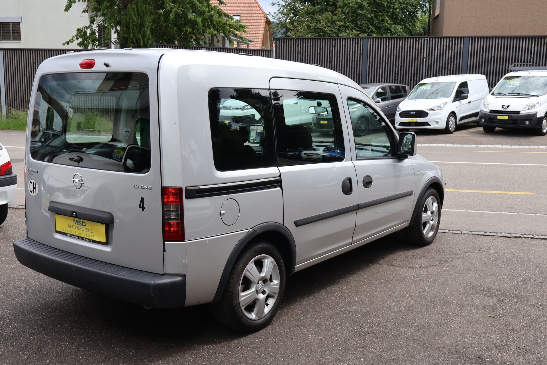OPEL Combo 1.6 CNG Enjoy-image-7