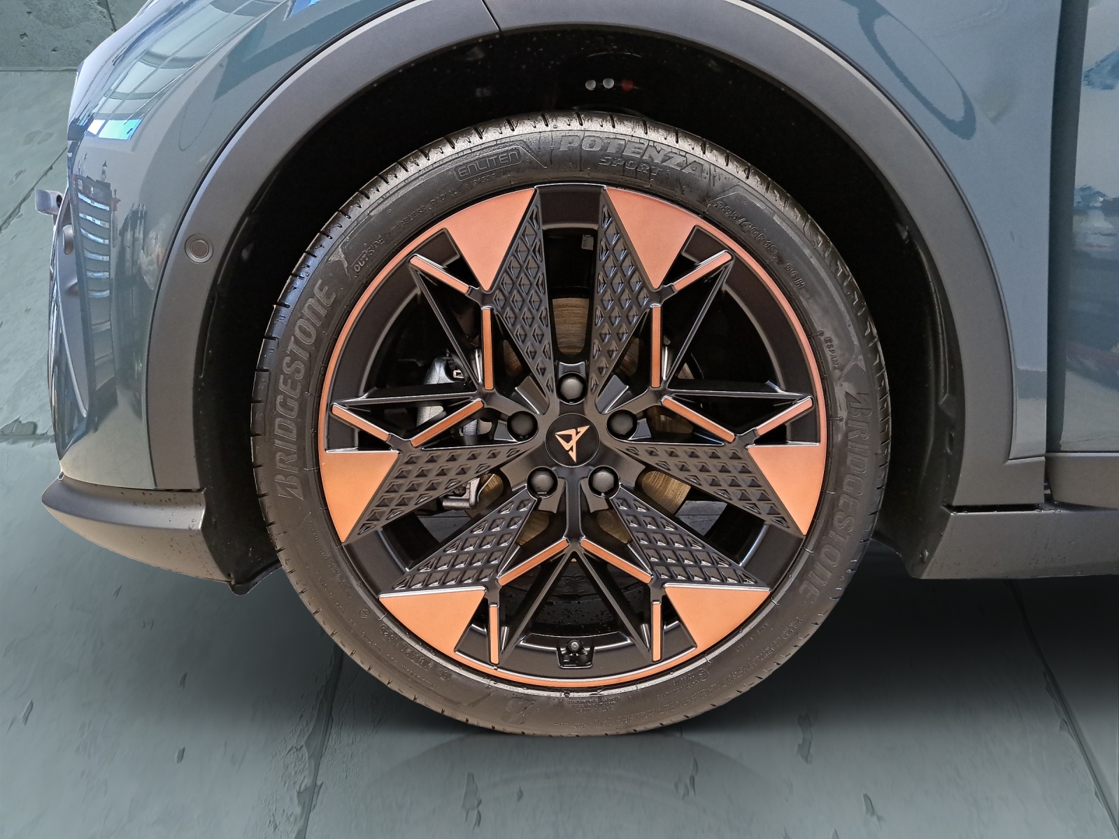 CUPRA Raval 52 kWh Dynamic+ Launch Edition-image-8