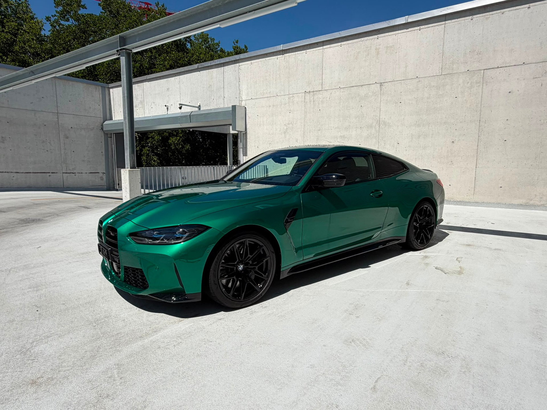 BMW M4 Coupé Competition M xDrive-image-8