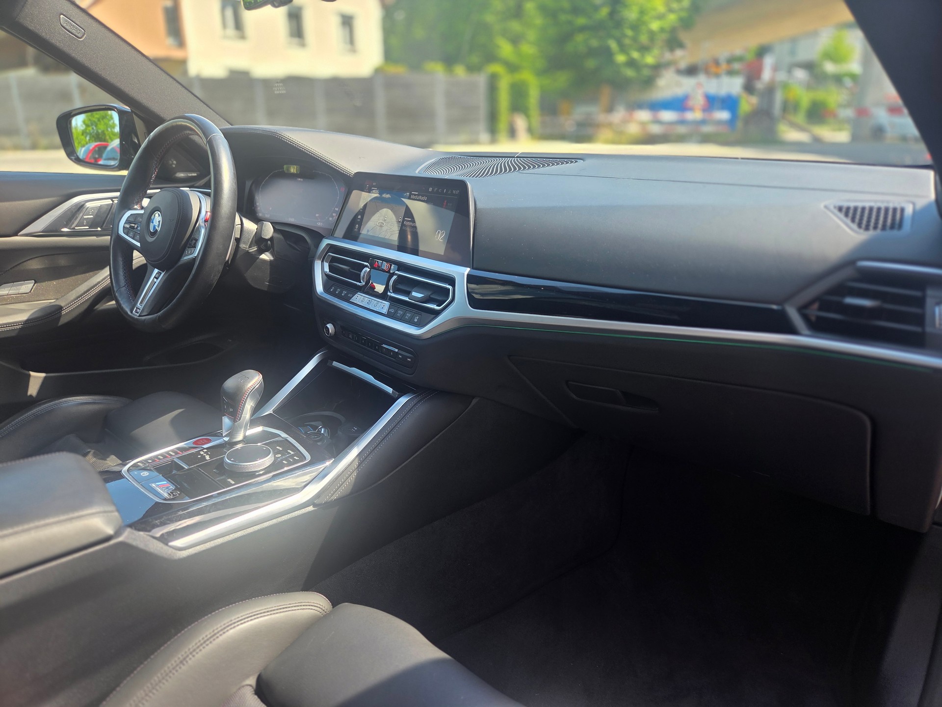 BMW M4 Coupé Competition M xDrive-image-8