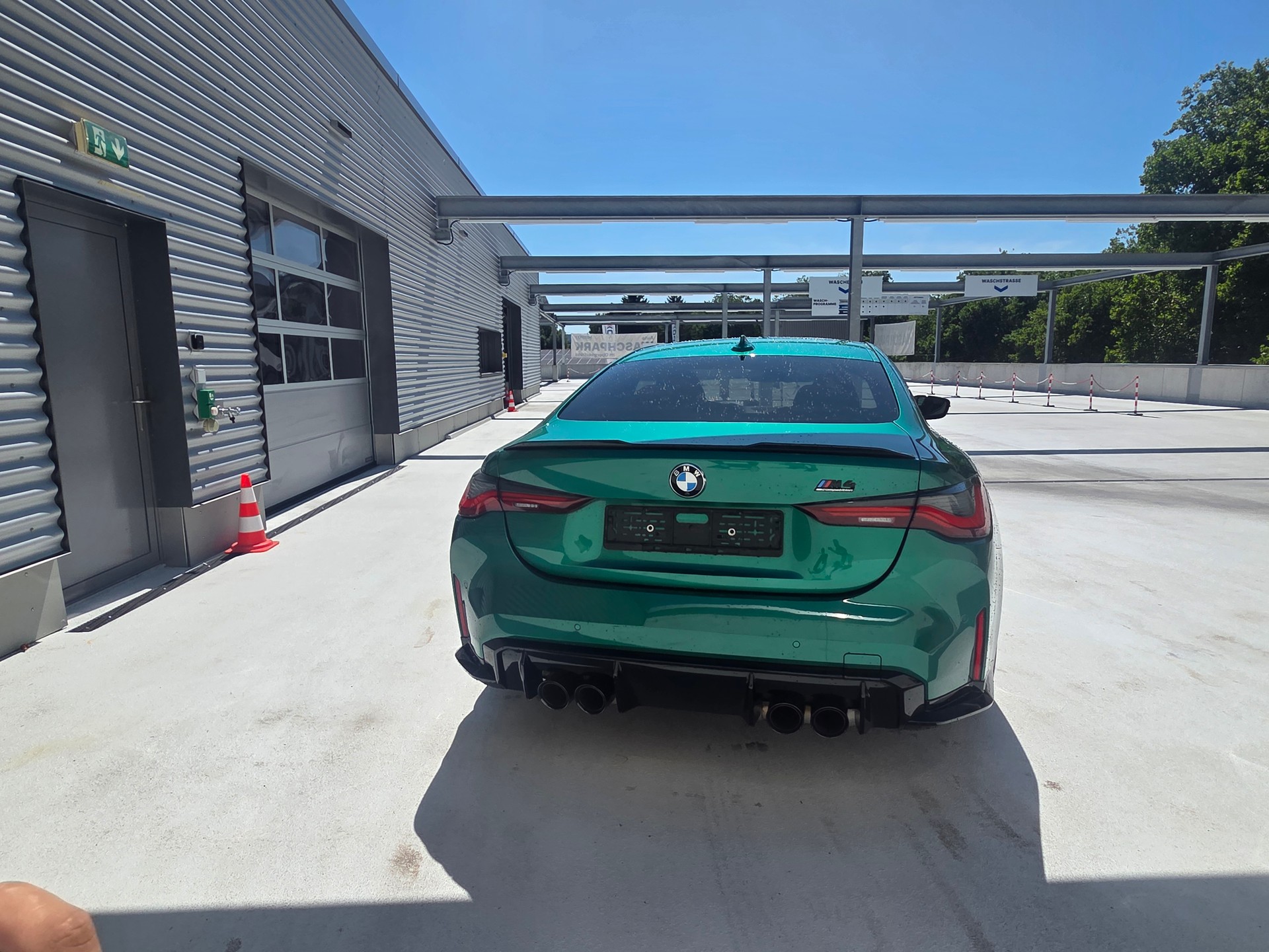 BMW M4 Coupé Competition M xDrive-image-13