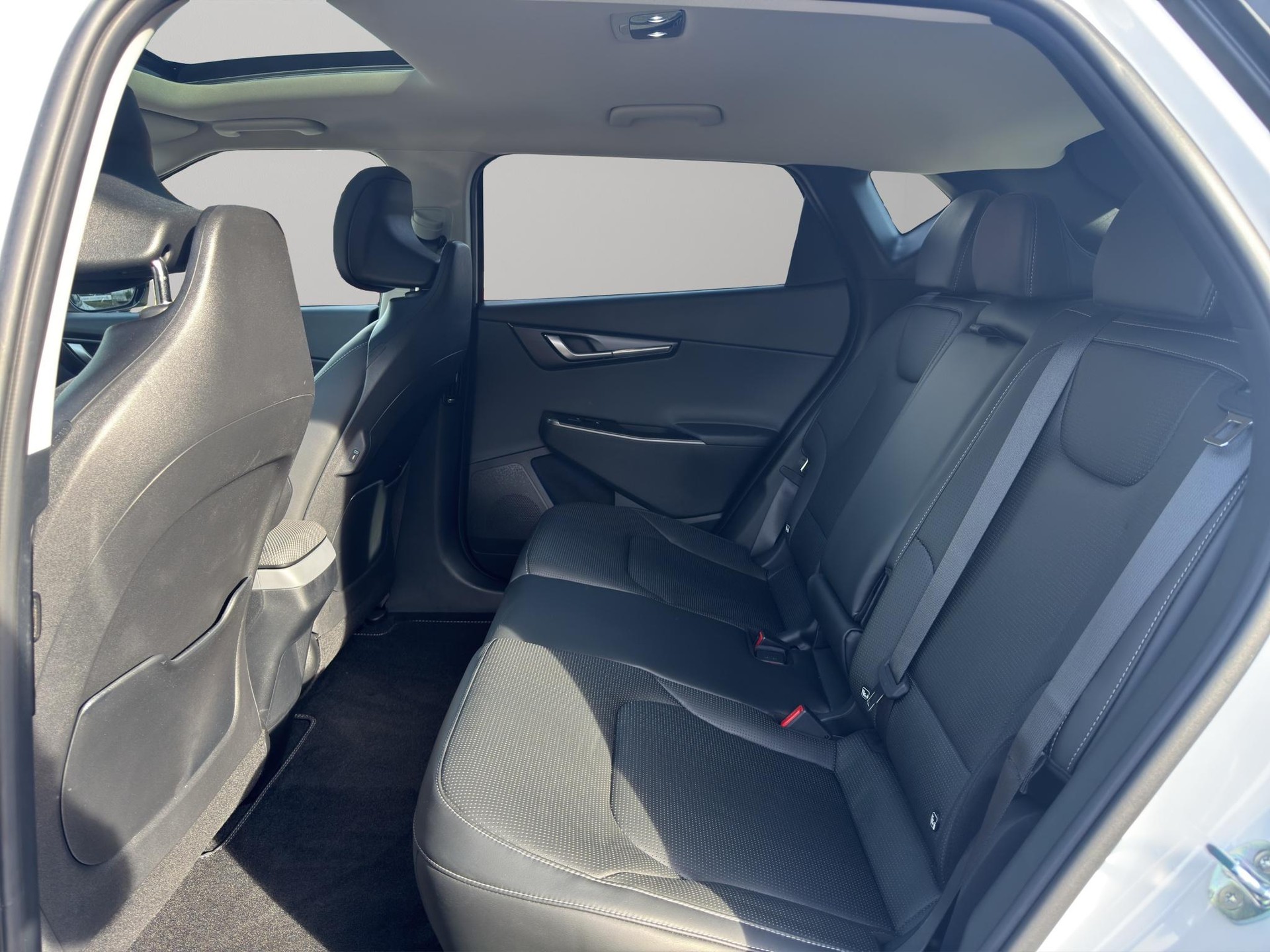KIA EV6 84 kWh Earth 4x4-image-8