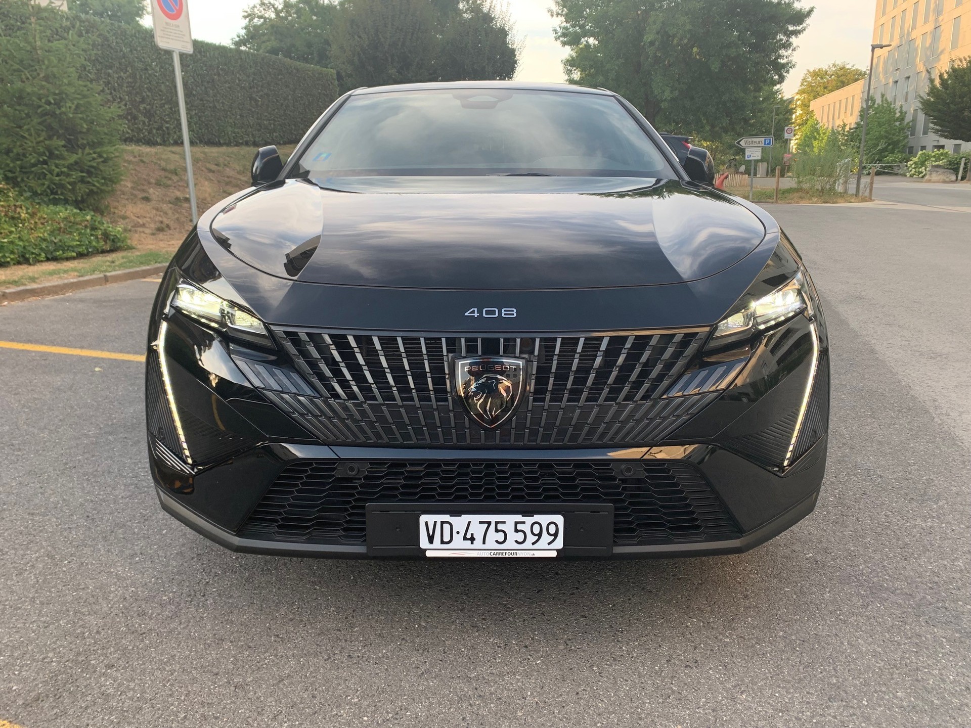PEUGEOT 408 GT-image-2