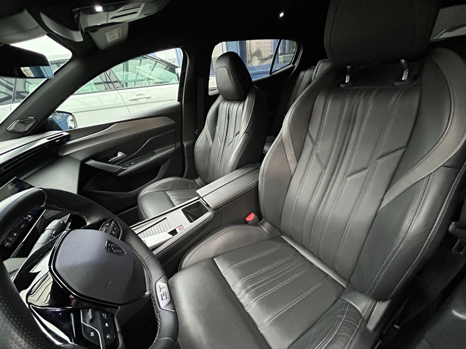 PEUGEOT GT-image-10
