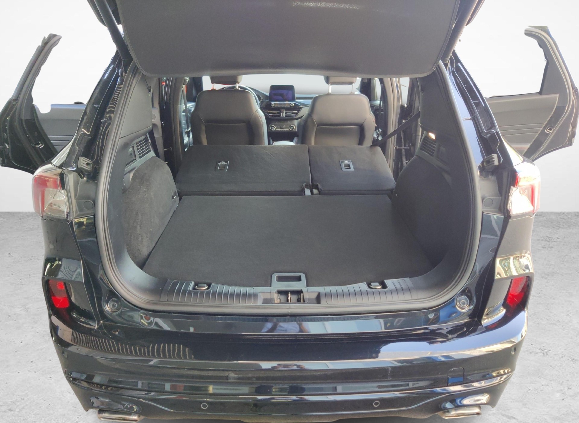 FORD Kuga 2.5 Plug-in Hybrid ST-Line X-image-19