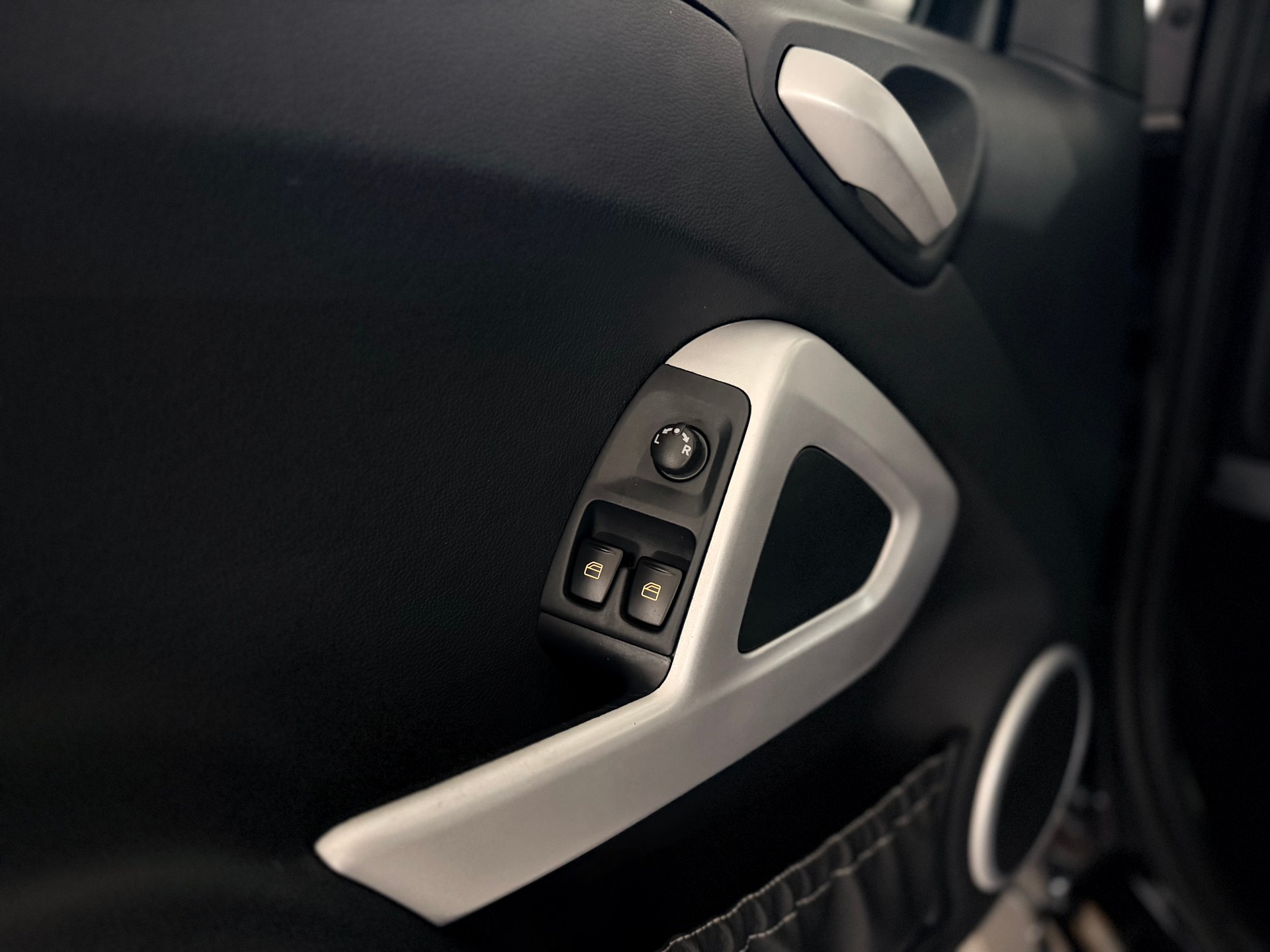 SMART fortwo Brabus Xclusive softouch-image-13