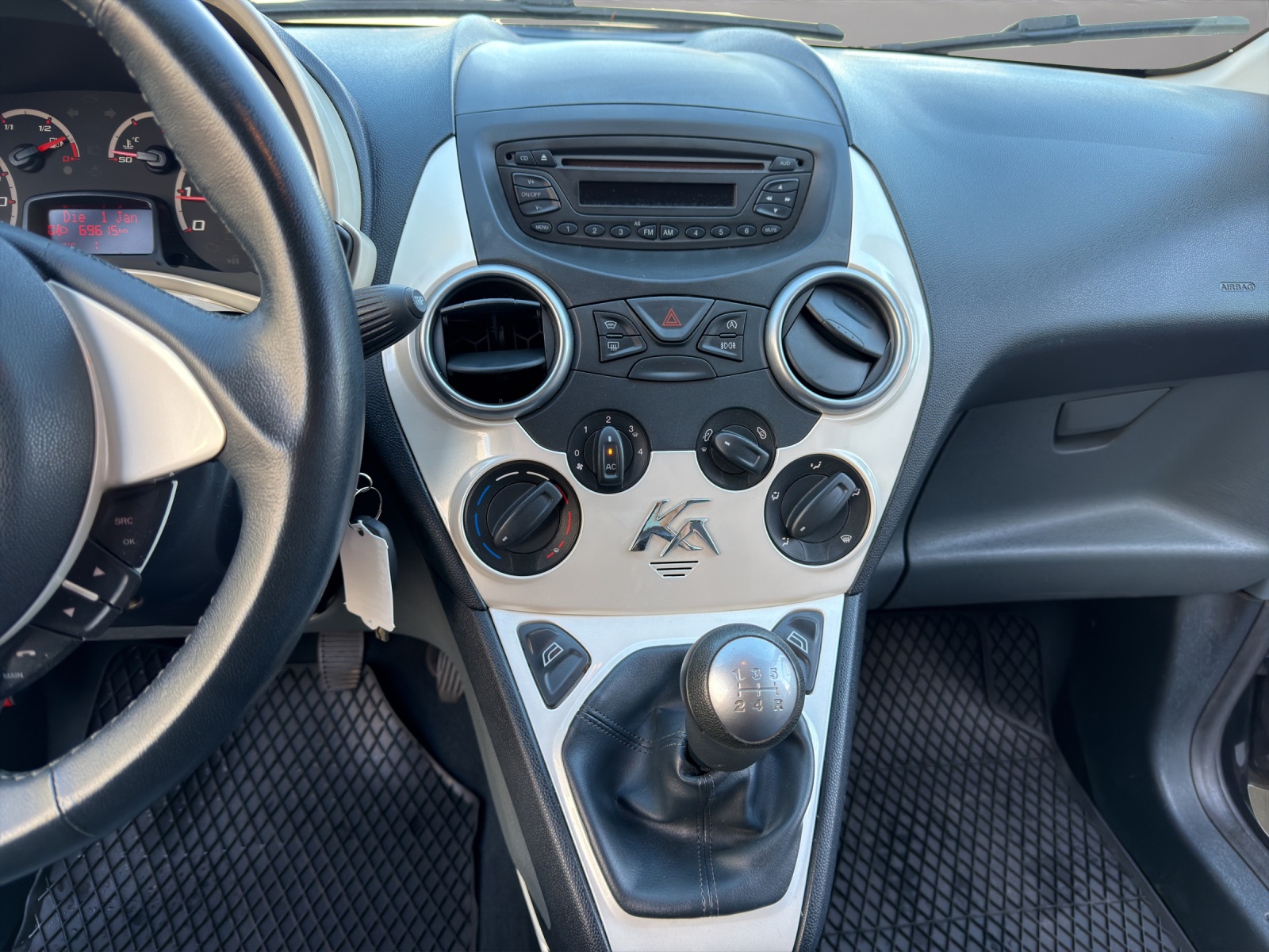 FORD KA 1.25 Trend-image-10