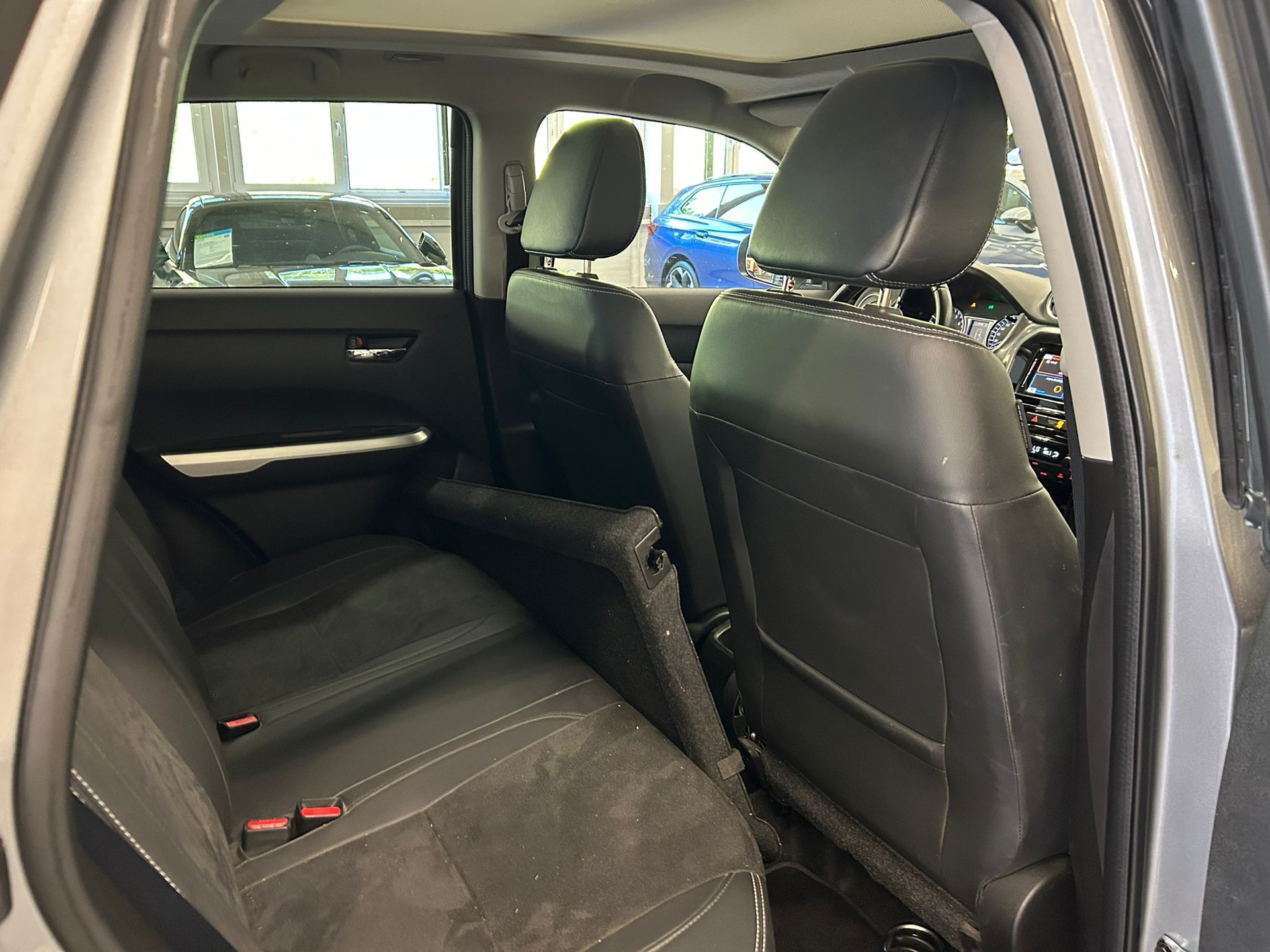 SUZUKI Vitara 1.6 VVT Sergio Cellano Top 4x4-image-26